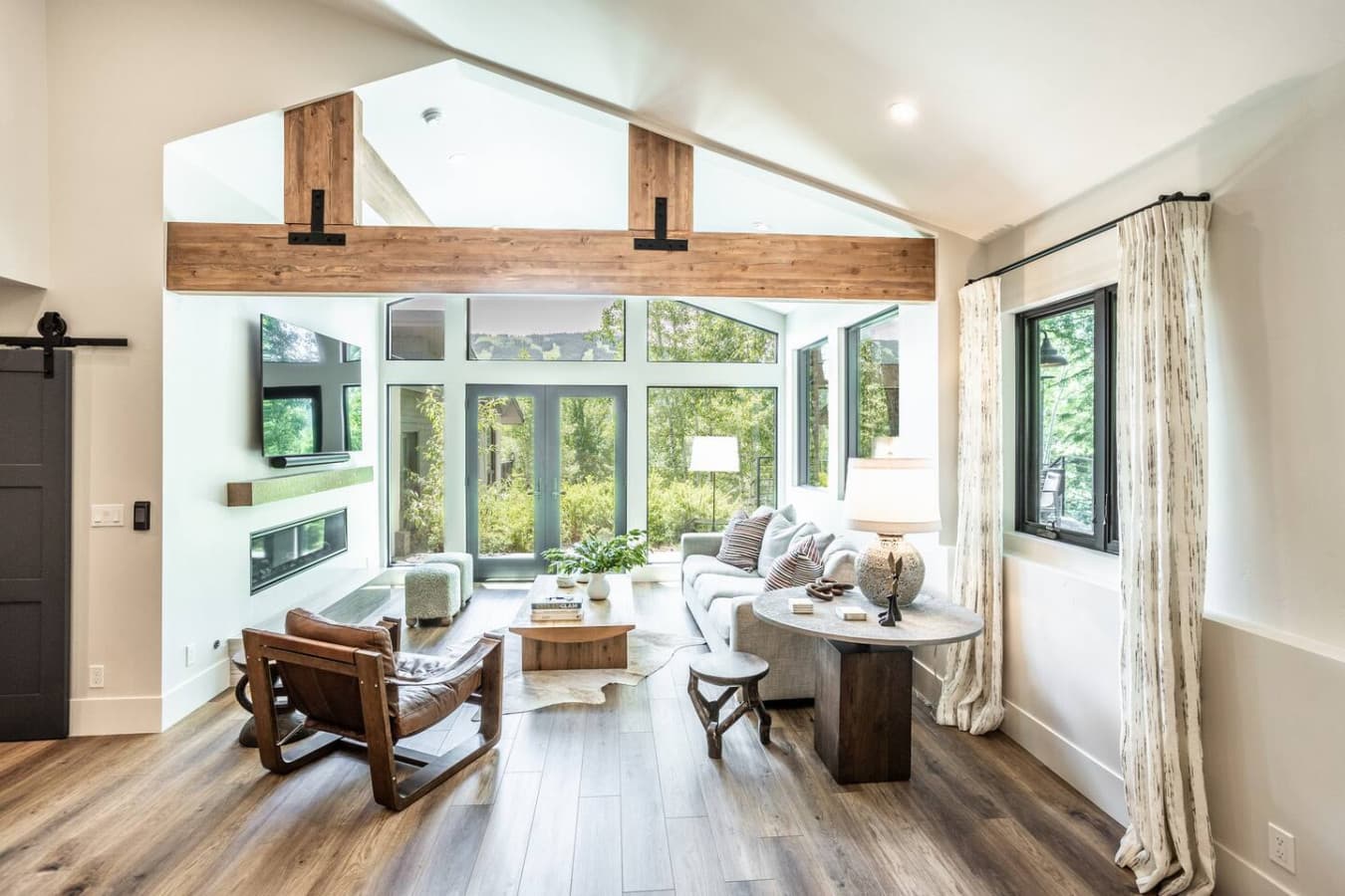 Vail Mountain View Home - Image 1