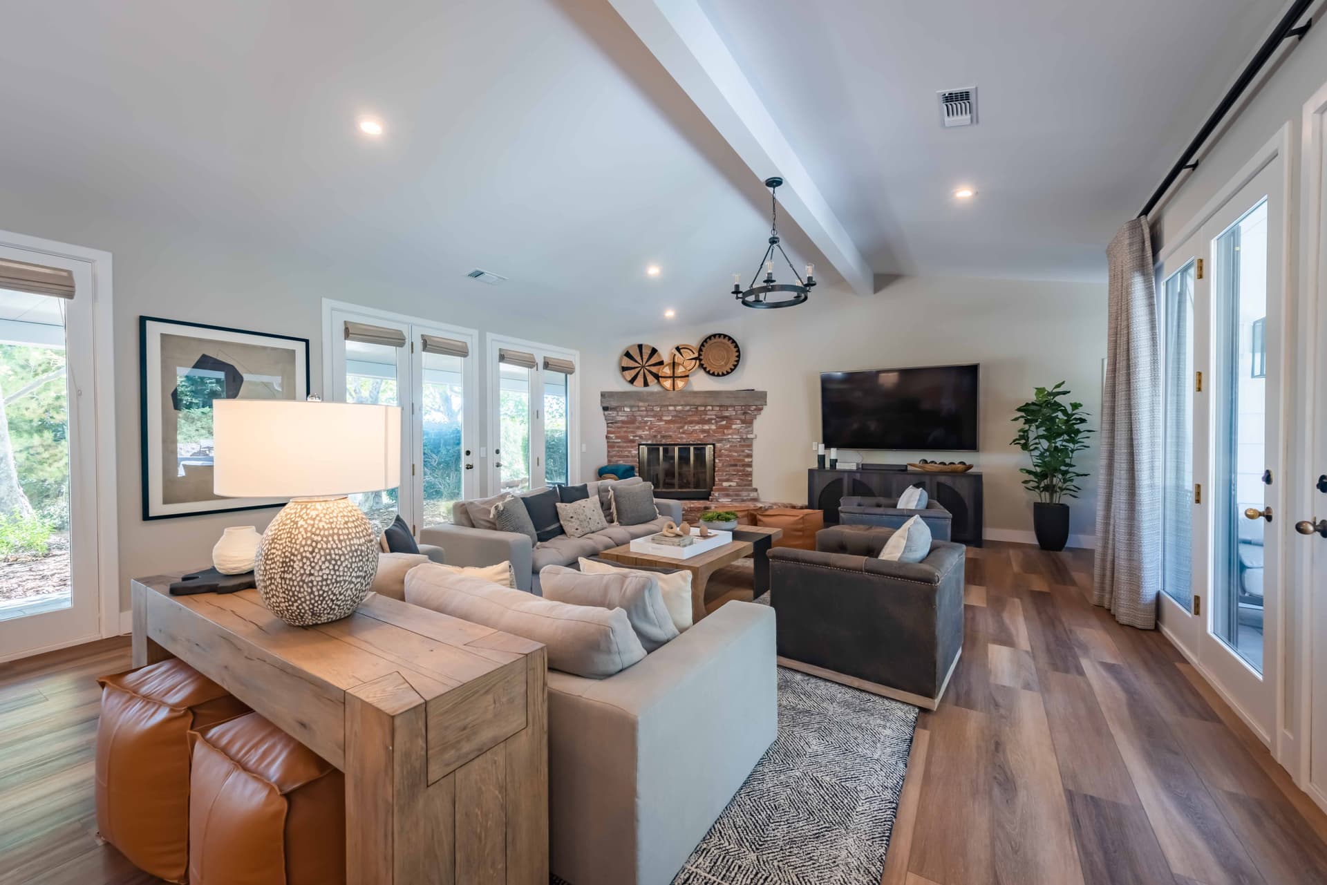 Arbor House - Image 14