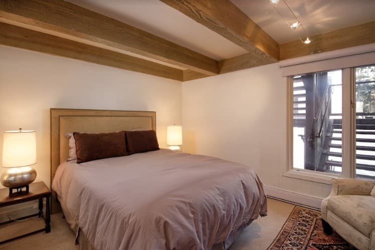 East Cooper Townhome - Image 7