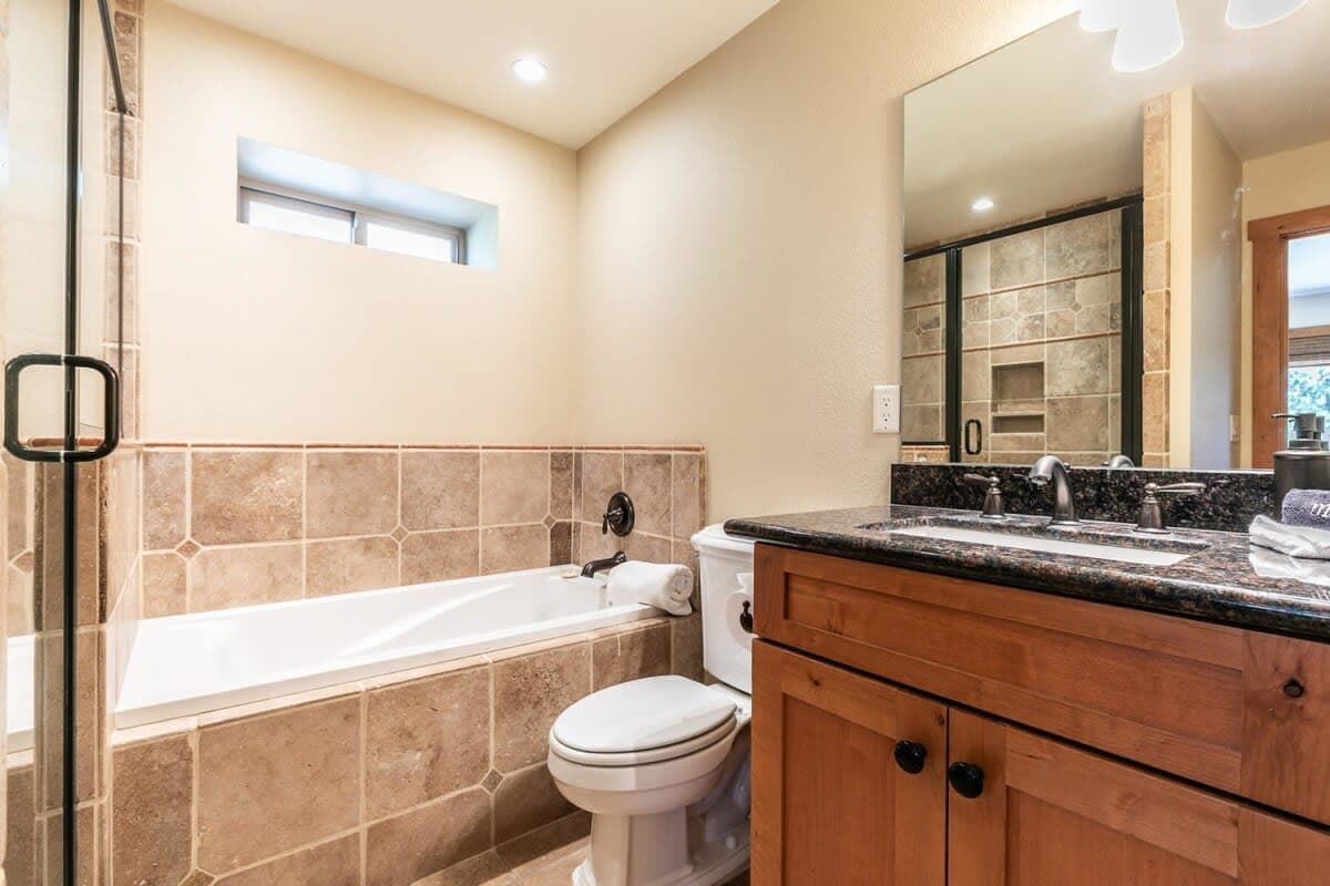 EJ's Point - Image 27