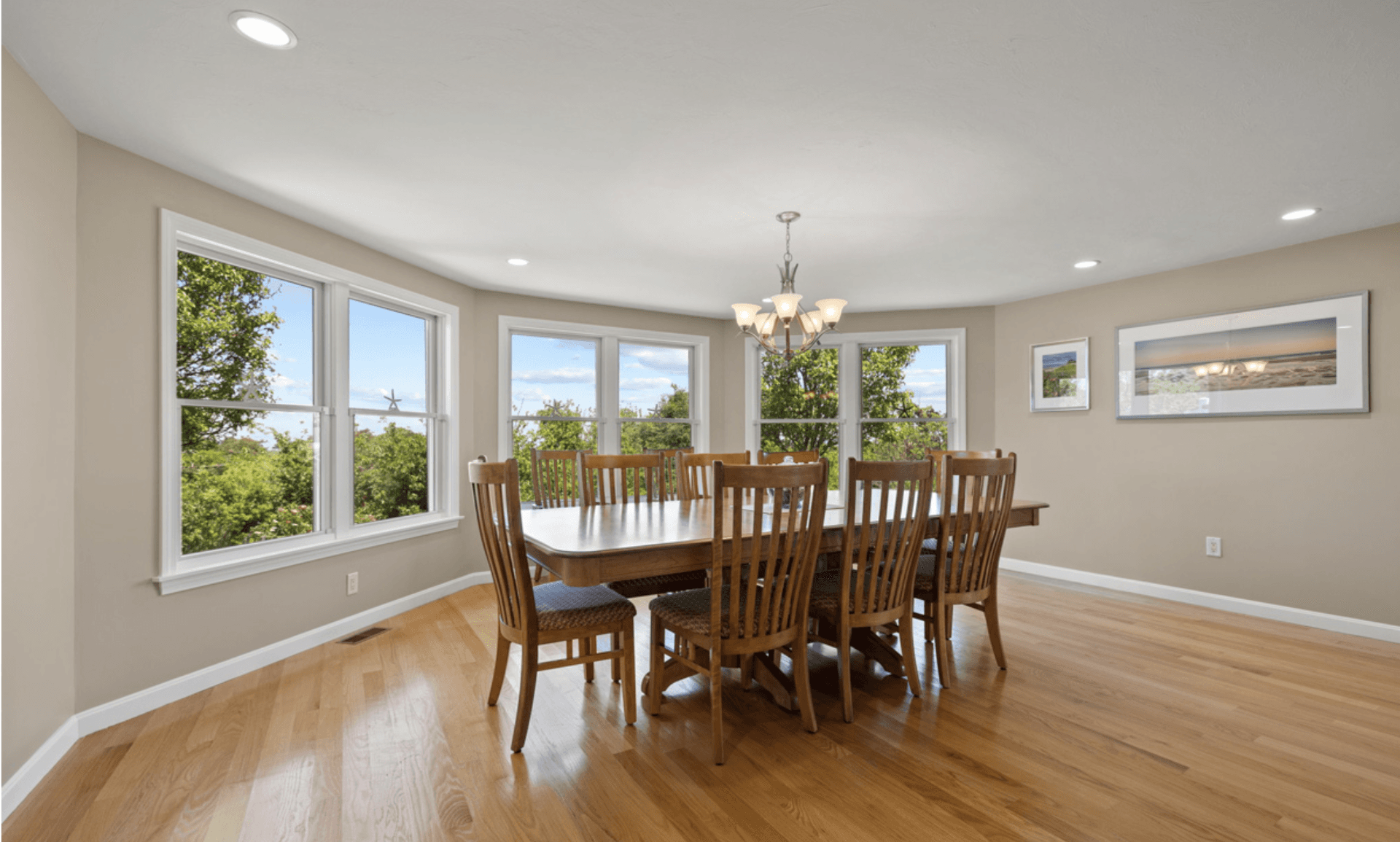 Seaside Manor - Image 11