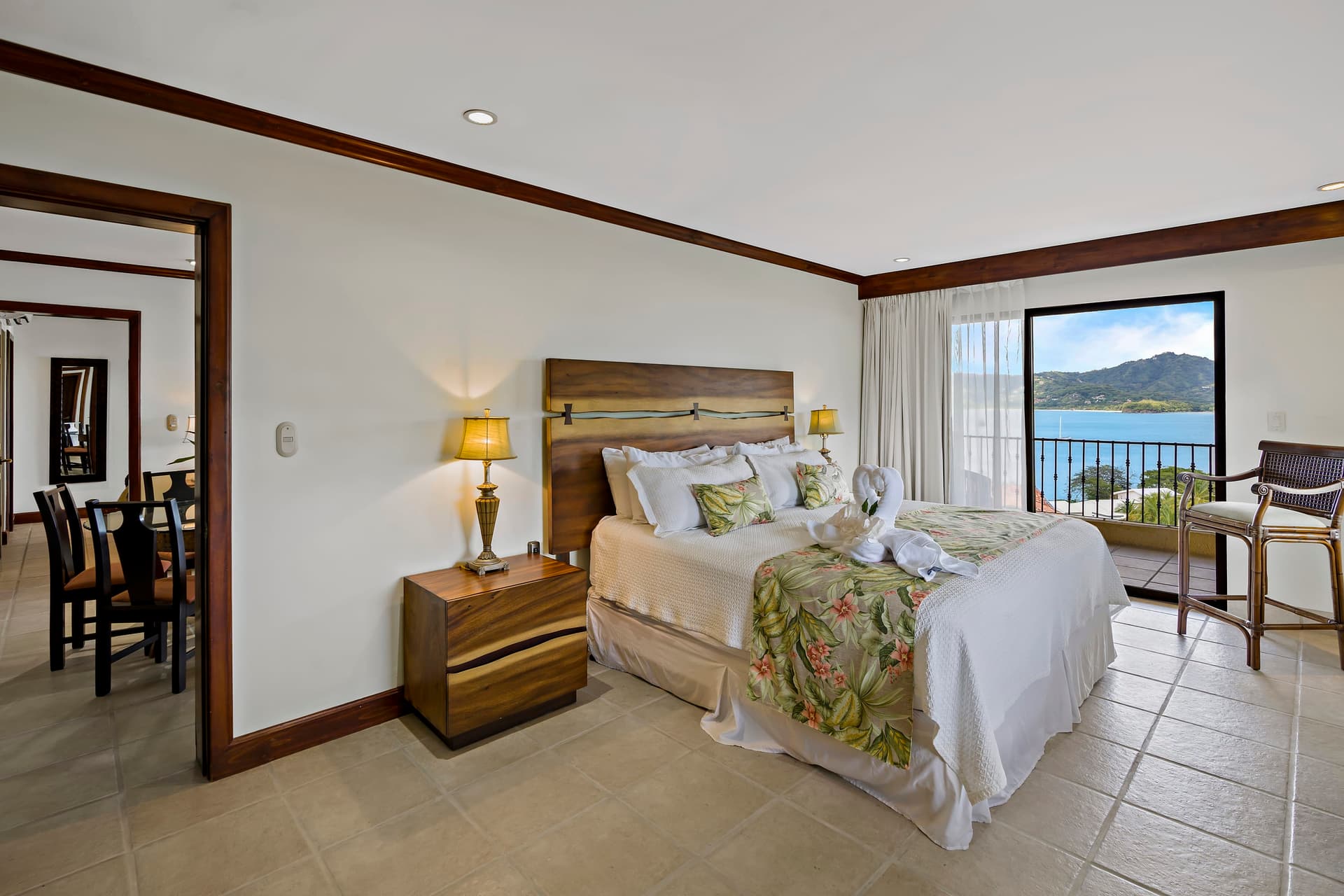 Sunset Heights - Image 2