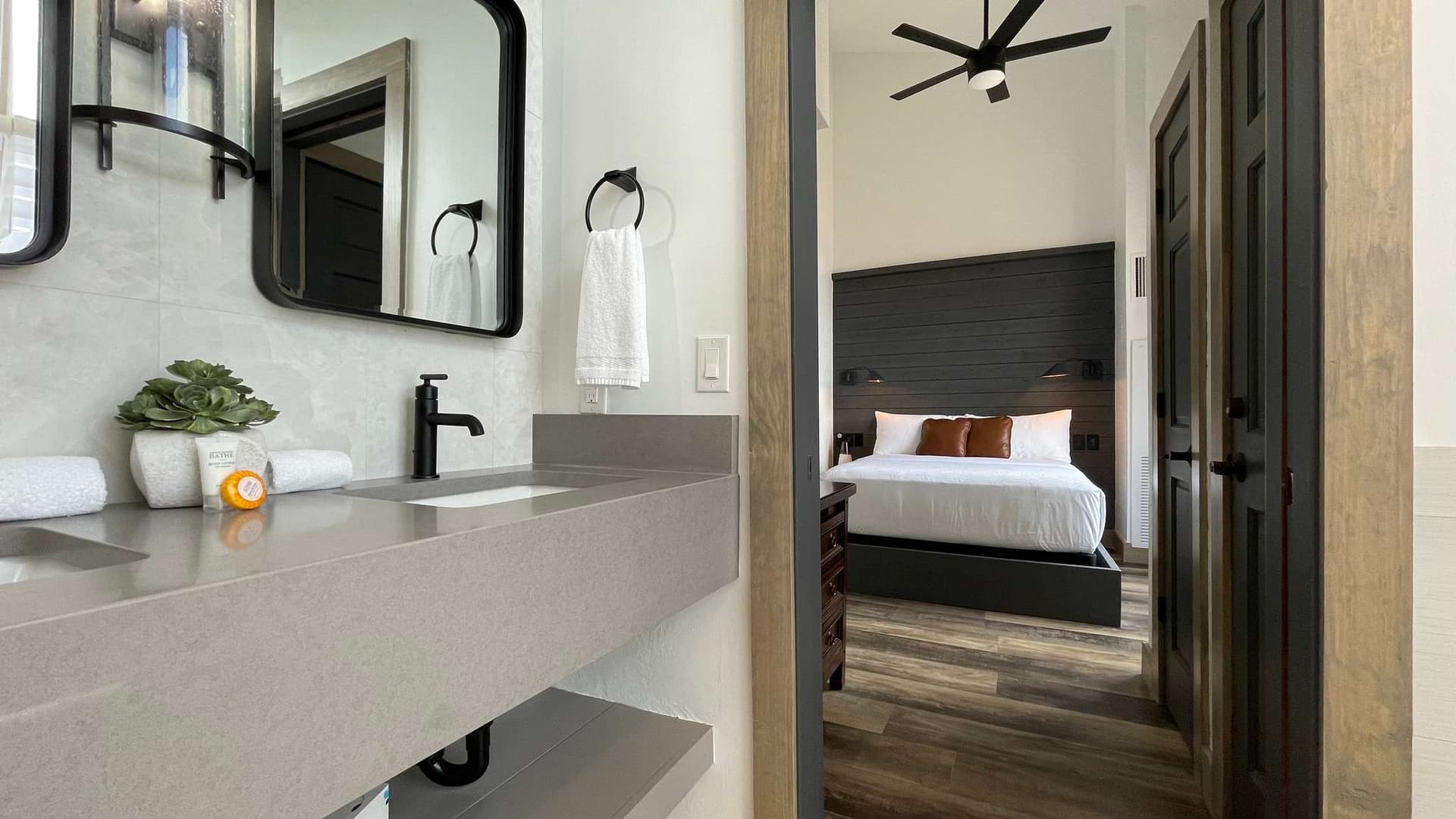 Sneaux Shack - Image 36