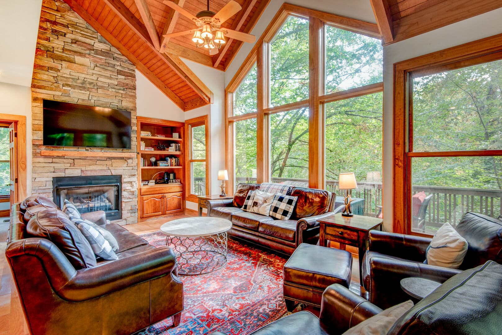 Tree House at Echota - Image 2