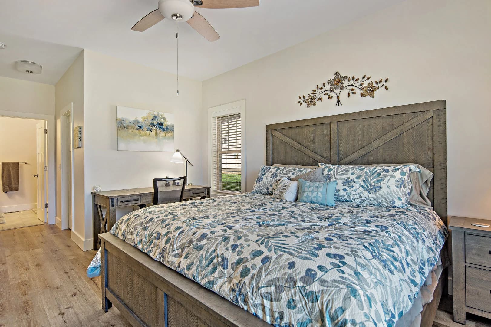 Hilltop Splendor House - Image 16