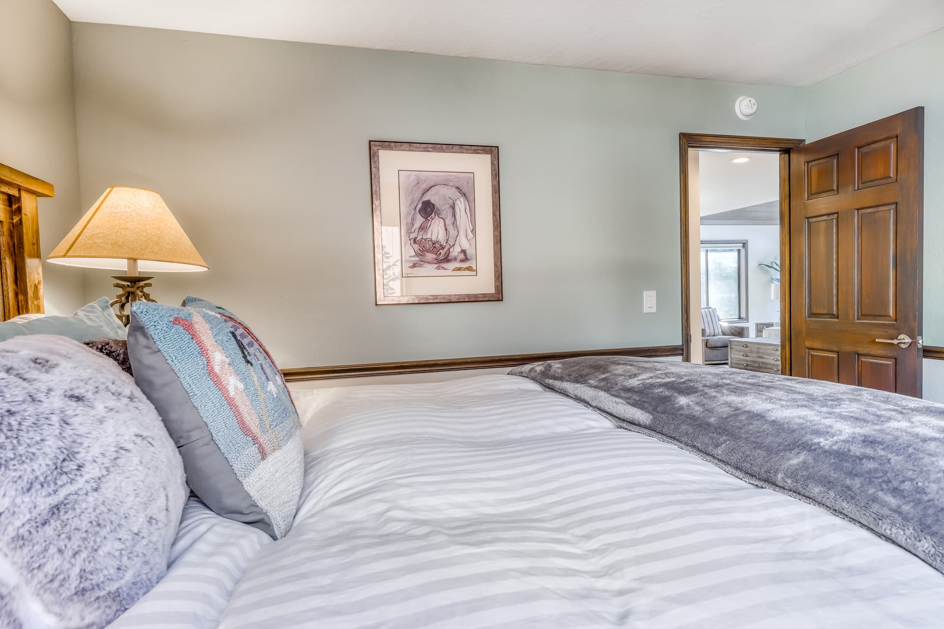 Meadowview Home - Image 11