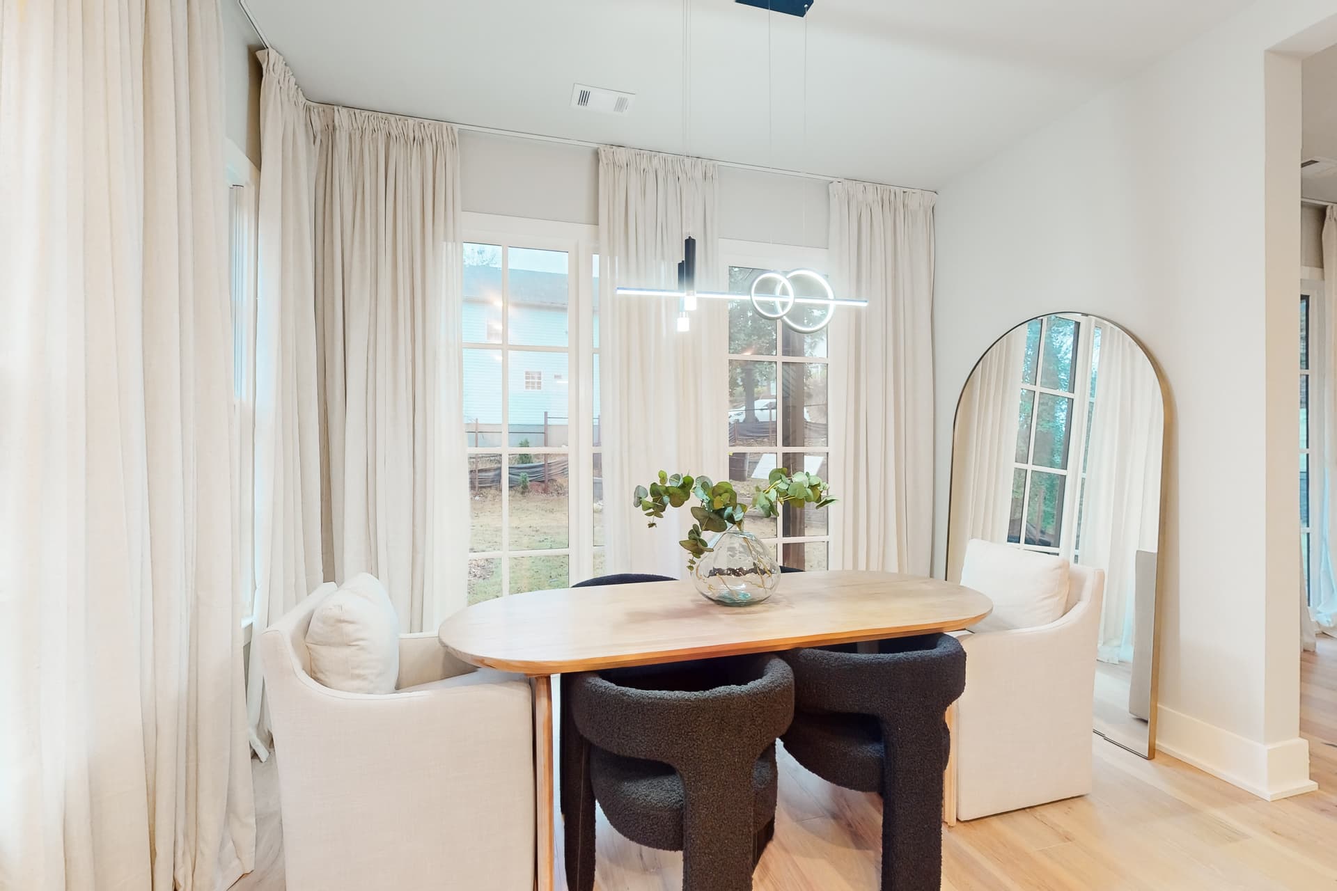 Atlanta Townhome - Image 2