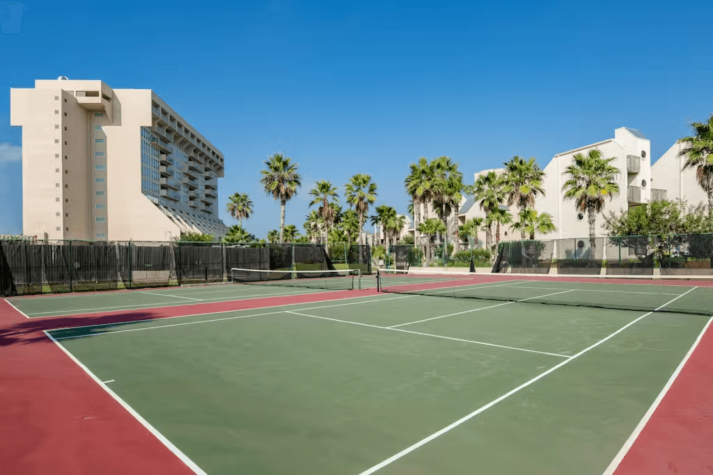 Solare Tower #705 - Image 22