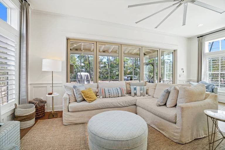 Georgia Peach at the Beach - Image 5