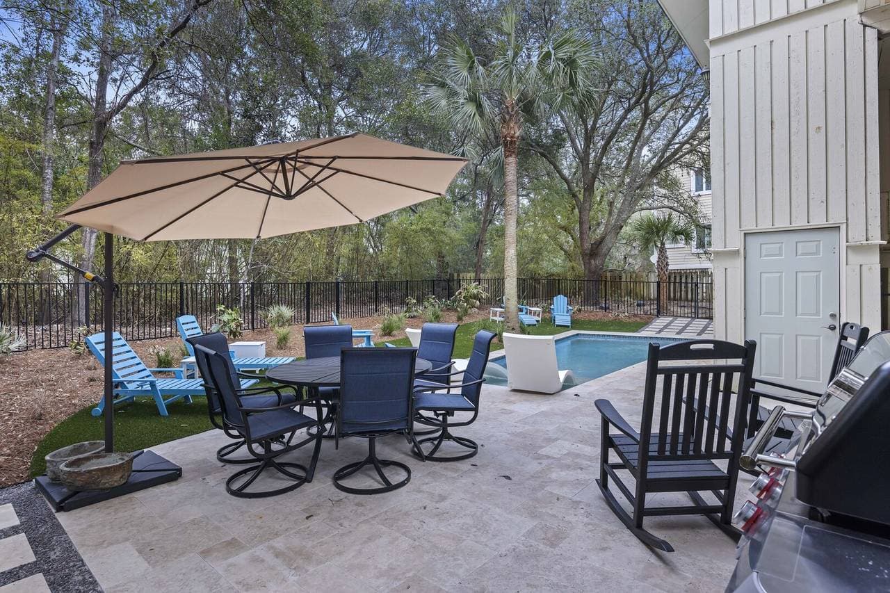 Livin' on a Dune - Image 40