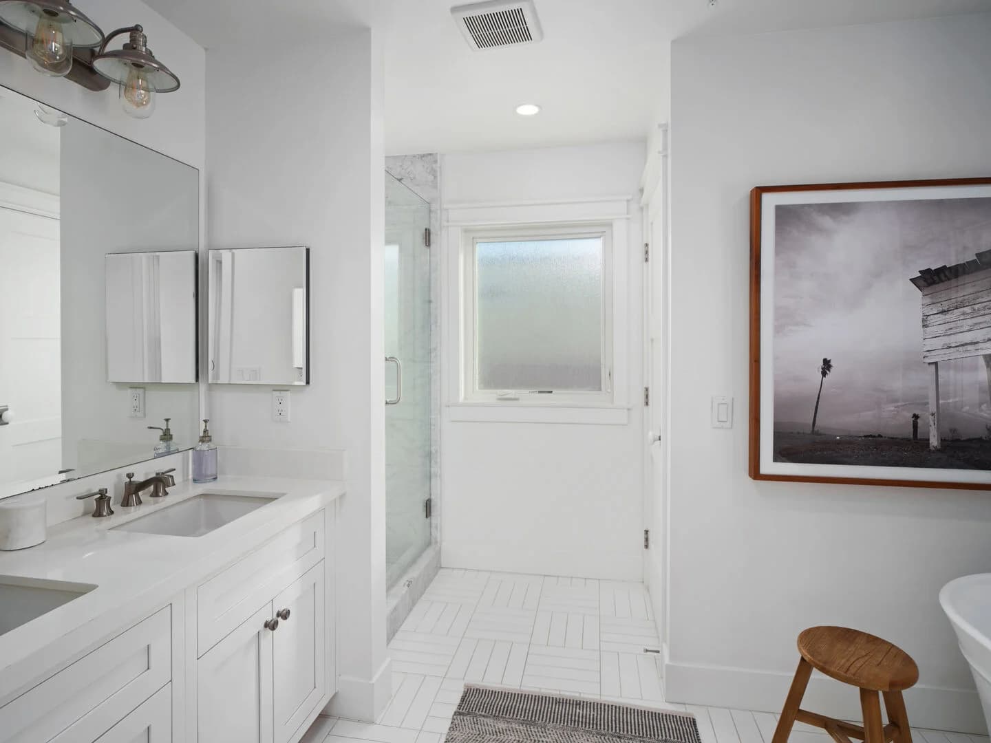 Oceanfront Retreat Three - Image 18