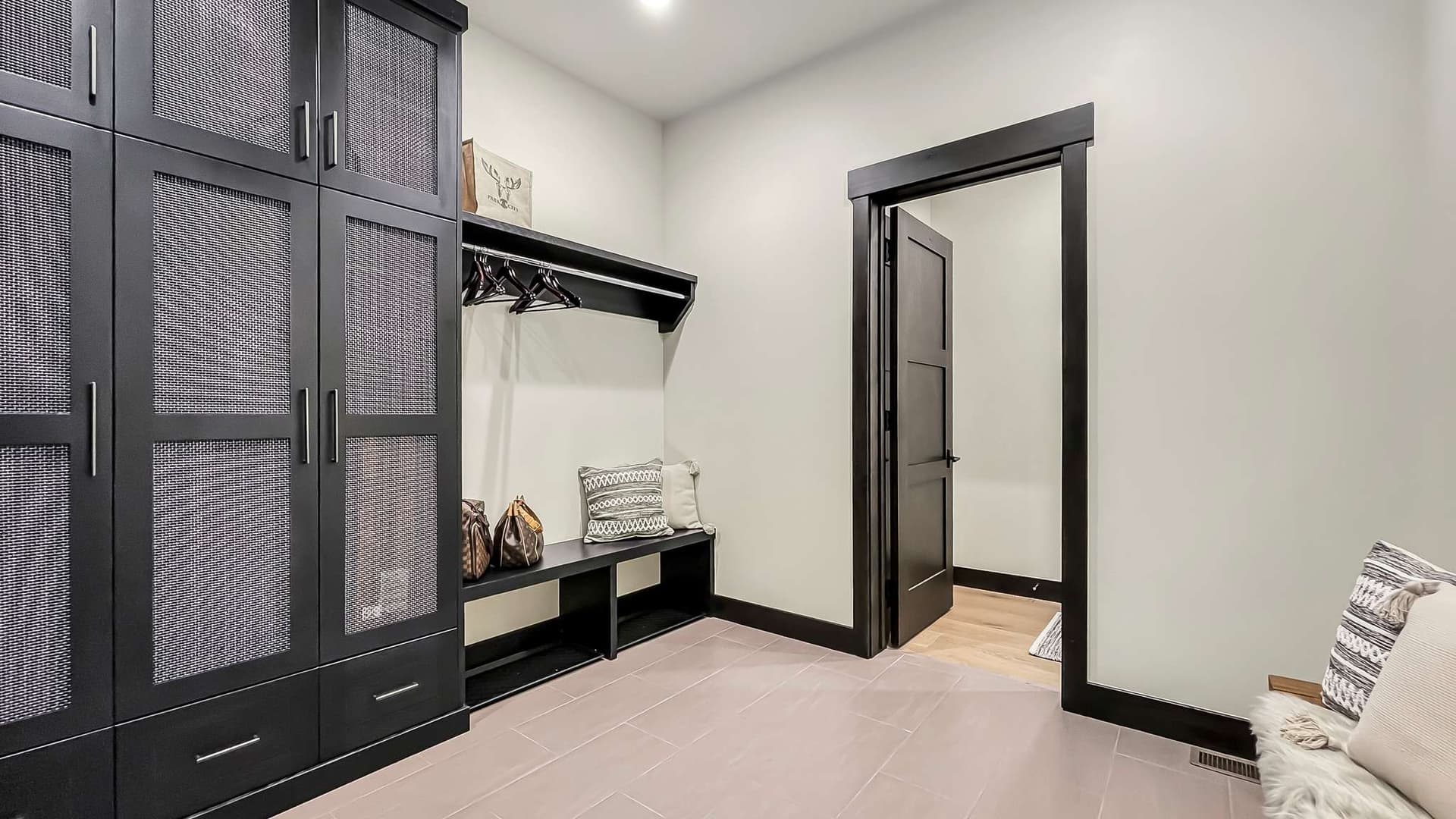 Grande Vistas Estate - Image 26