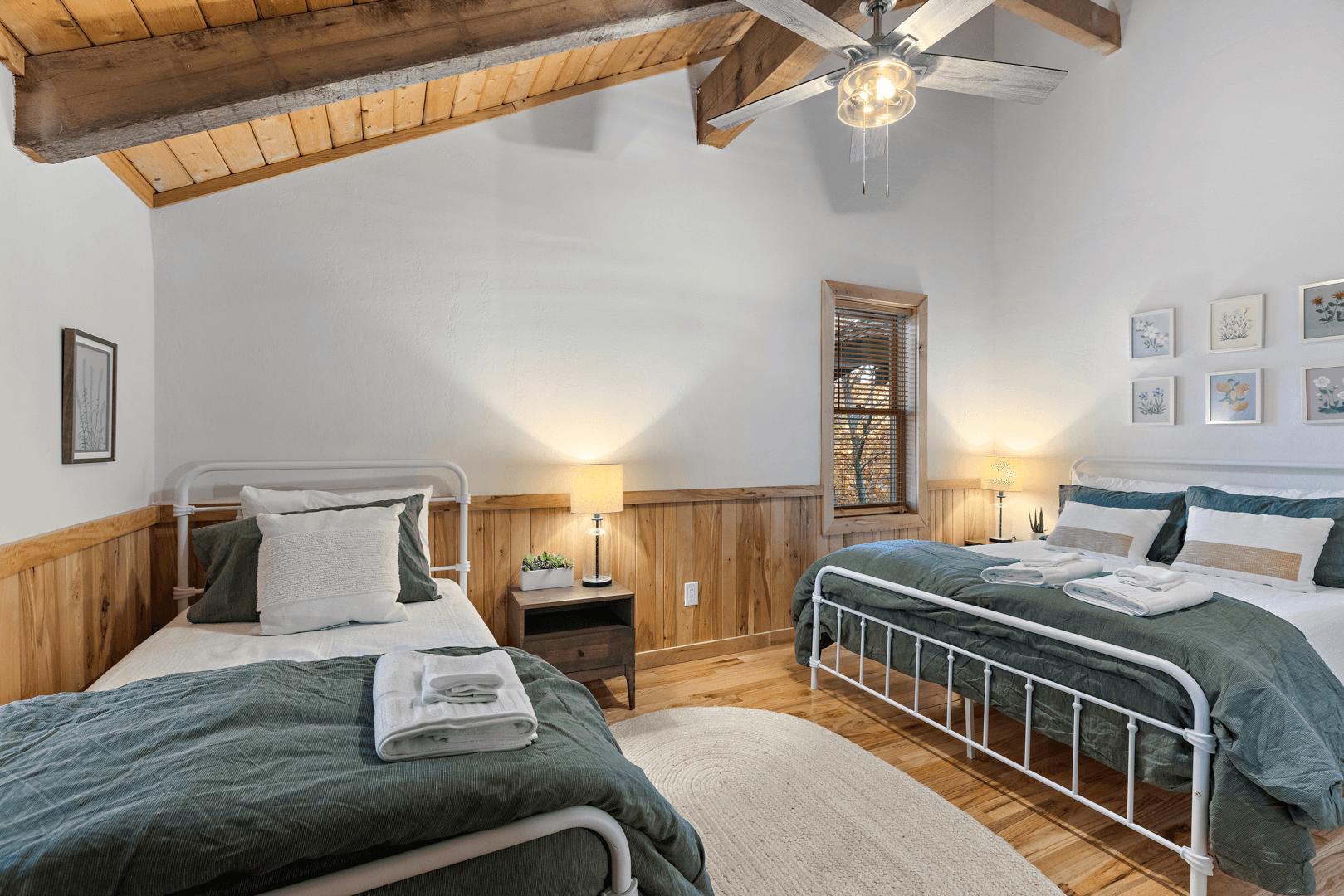 Foxtail Cabin - Image 24