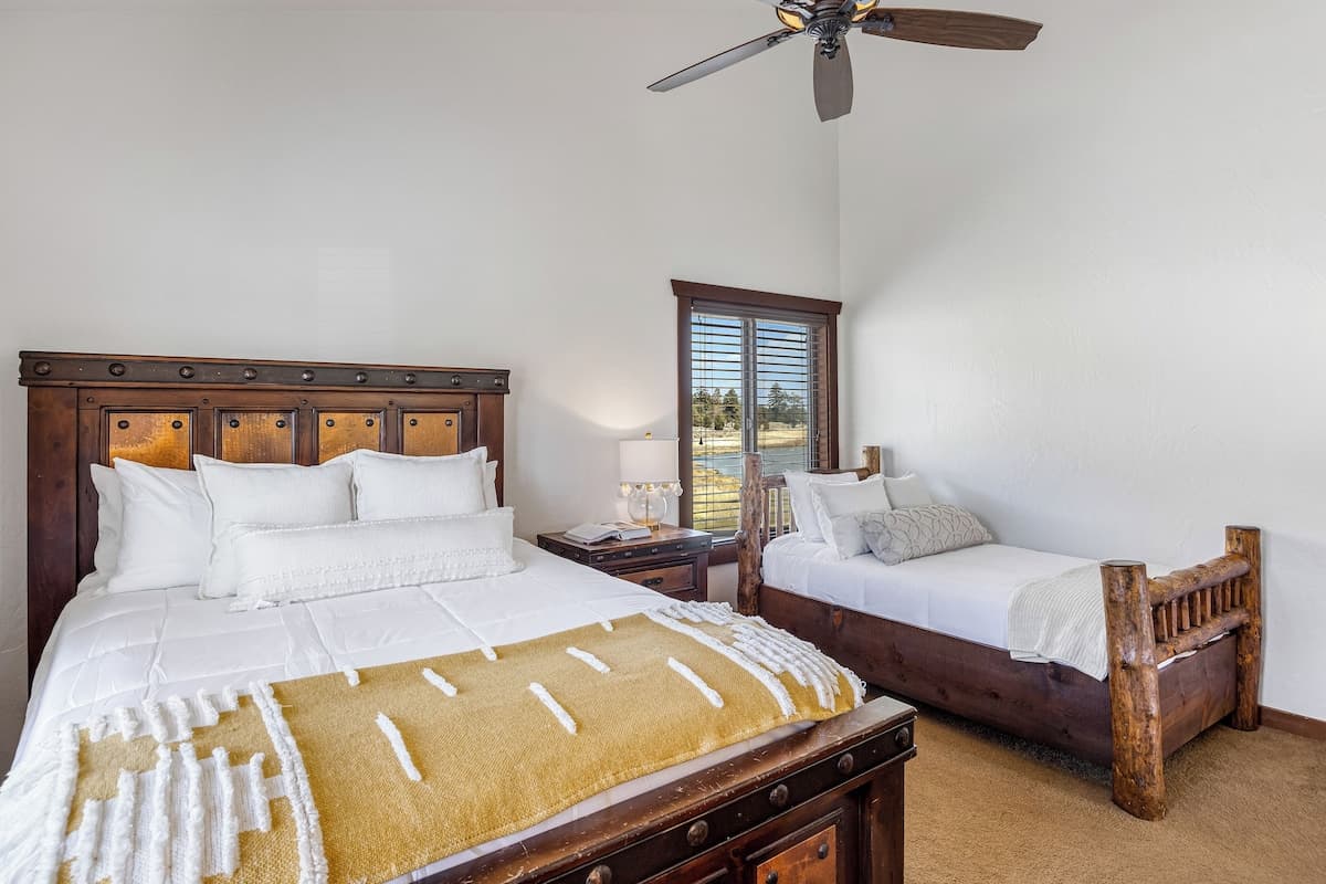 Bear Loop - Image 19