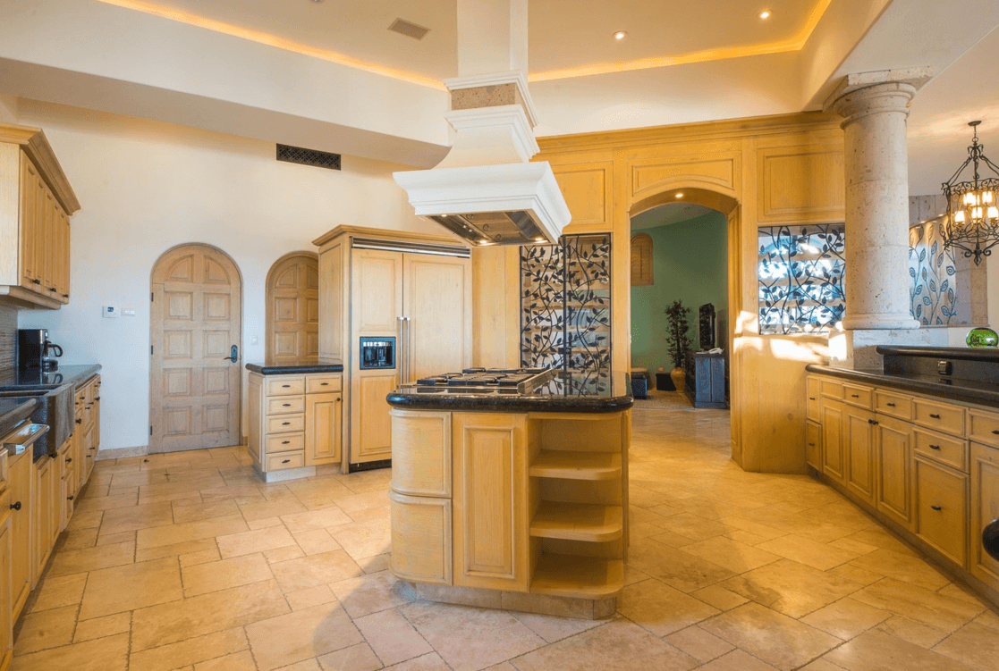 Dos Casas Estate - Image 5