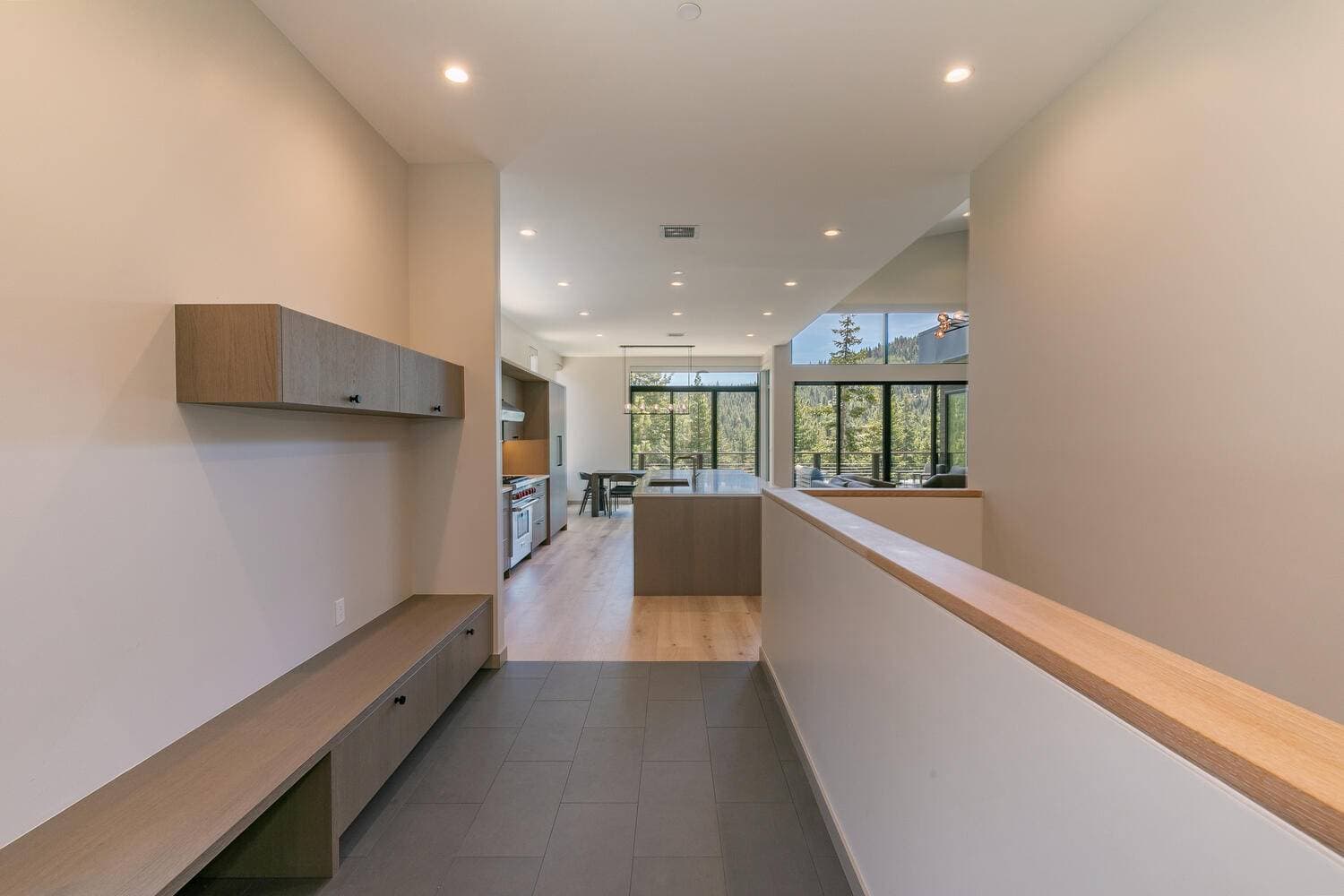 Larkspur Luxe - Image 9