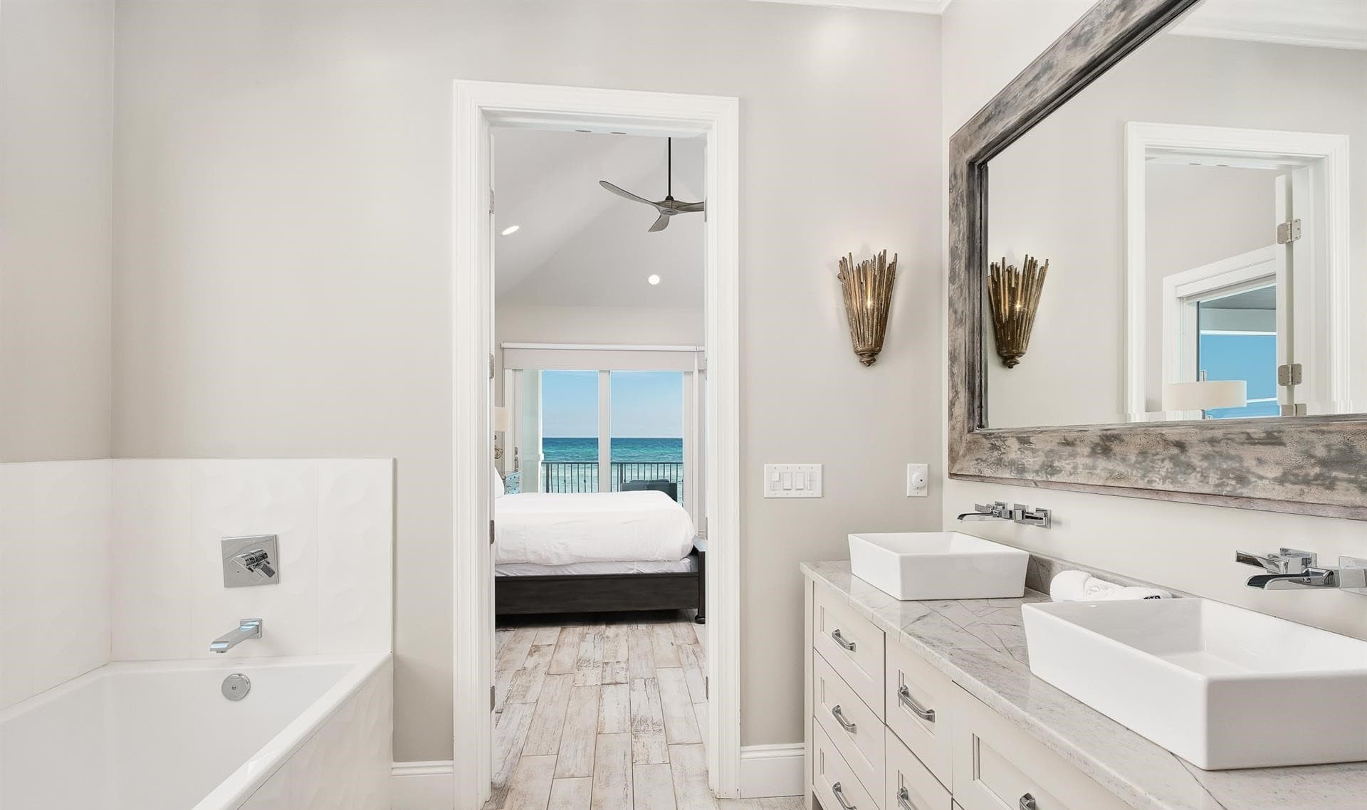 Beachfront Bliss - Image 24