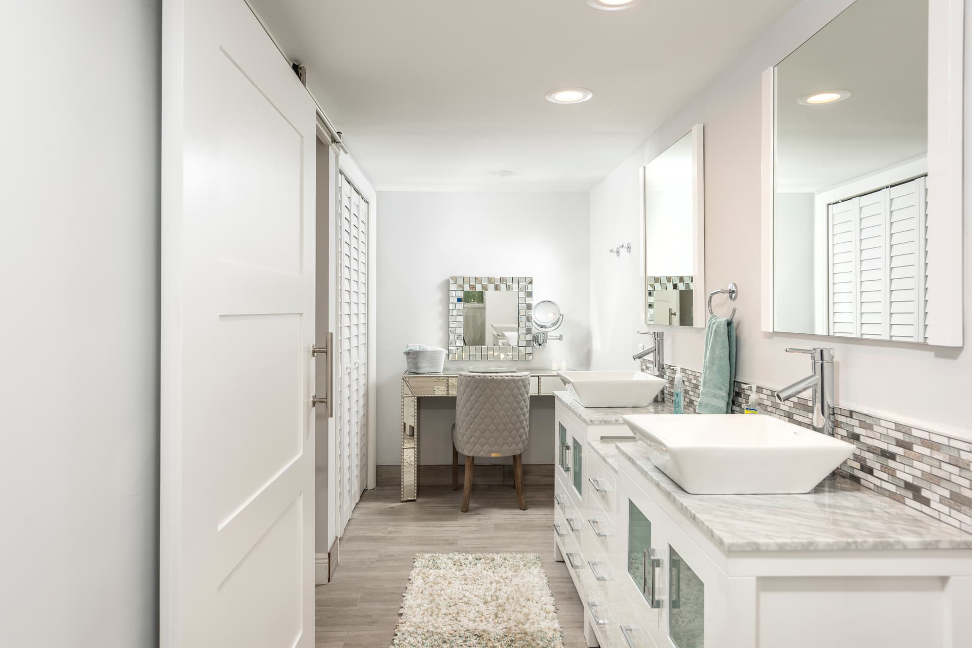 Spanish Trail Home - Image 6