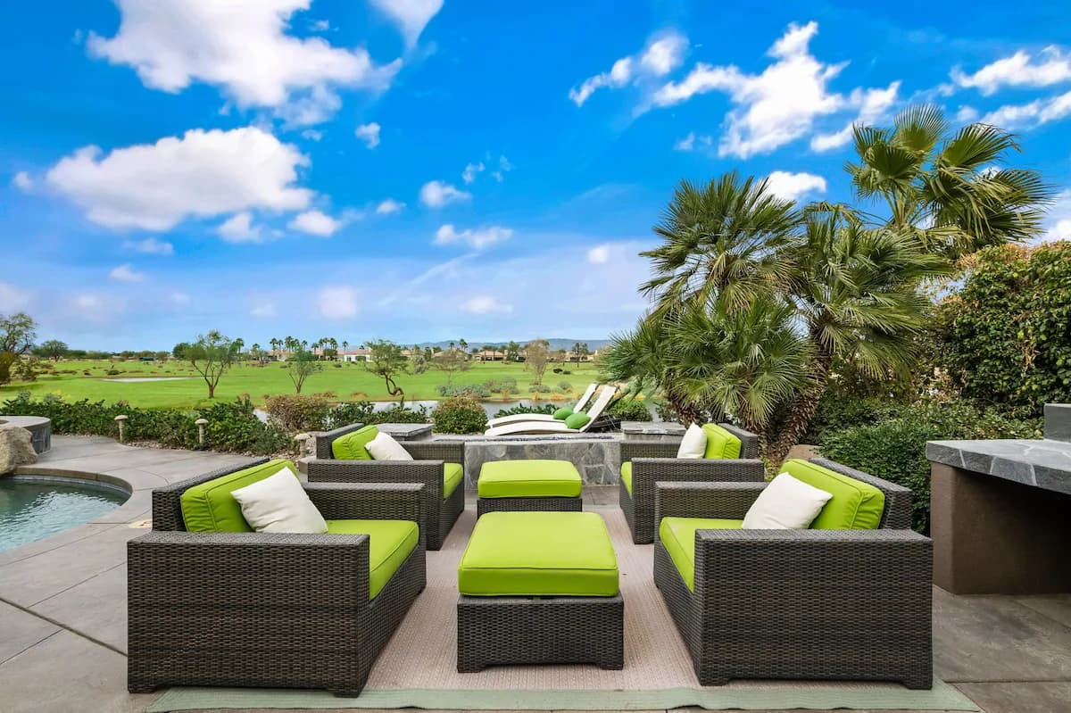 Lake View Home - Image 5