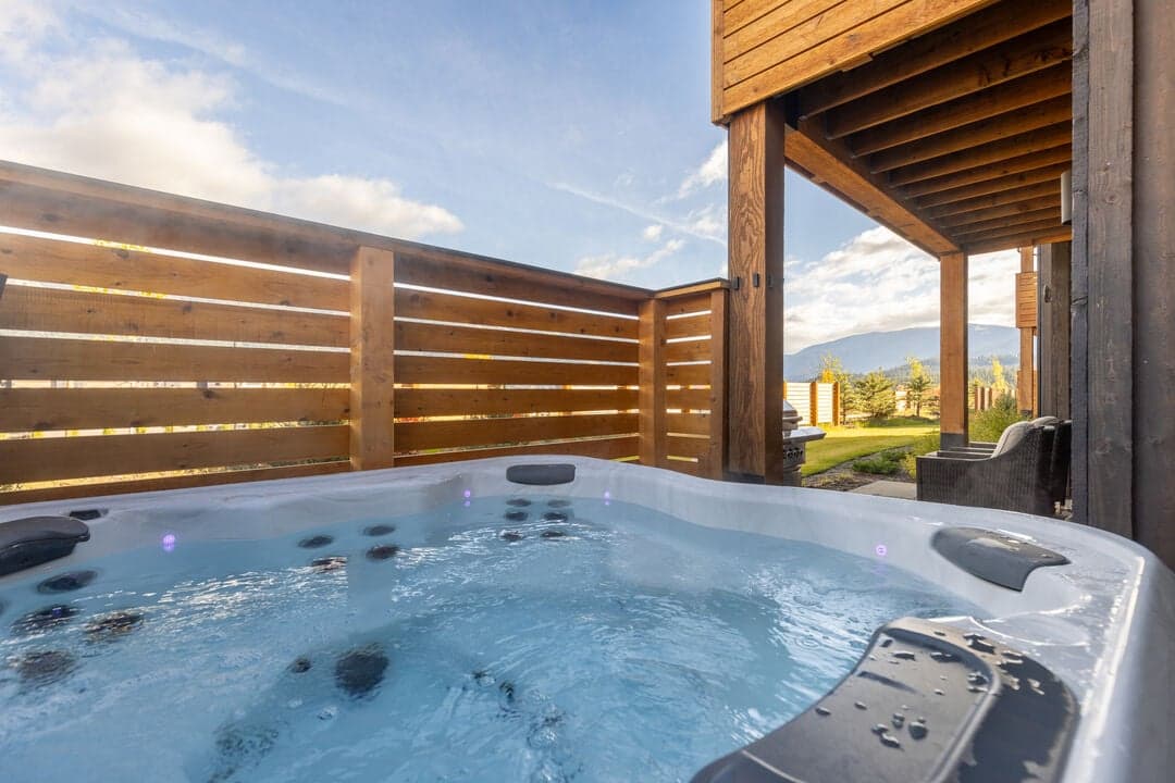 Luxe Living at Copper John - Image 2