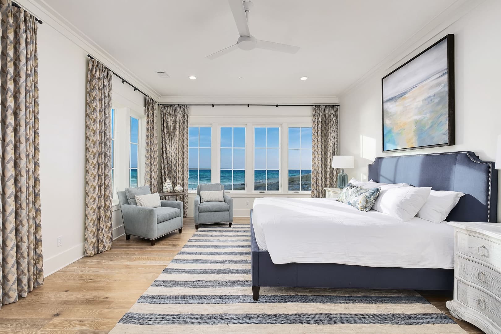 Emerald Le Luxe - Image 31