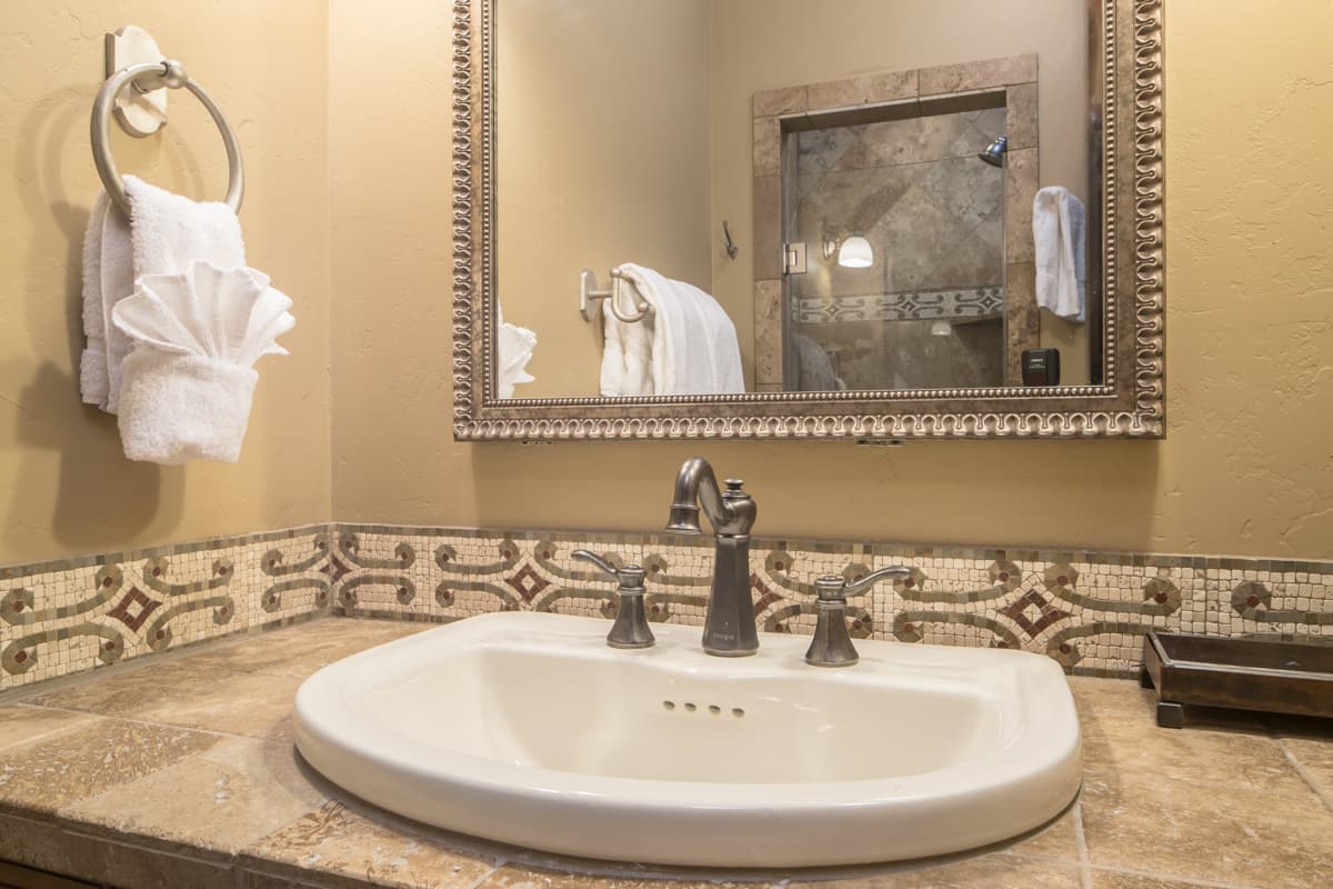 Wolf Pack Hideaway - Image 15