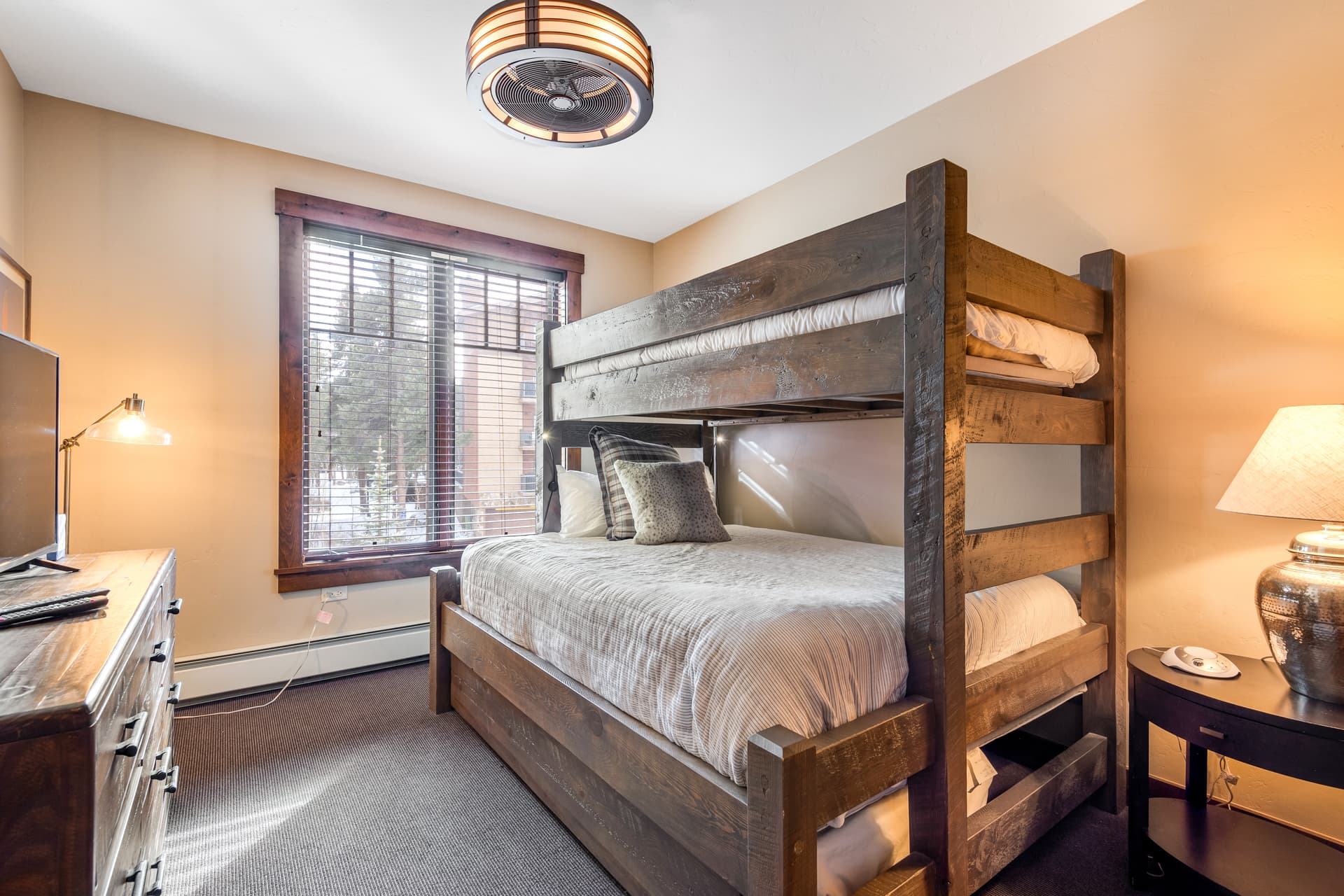 Water 6208 Home - Image 15