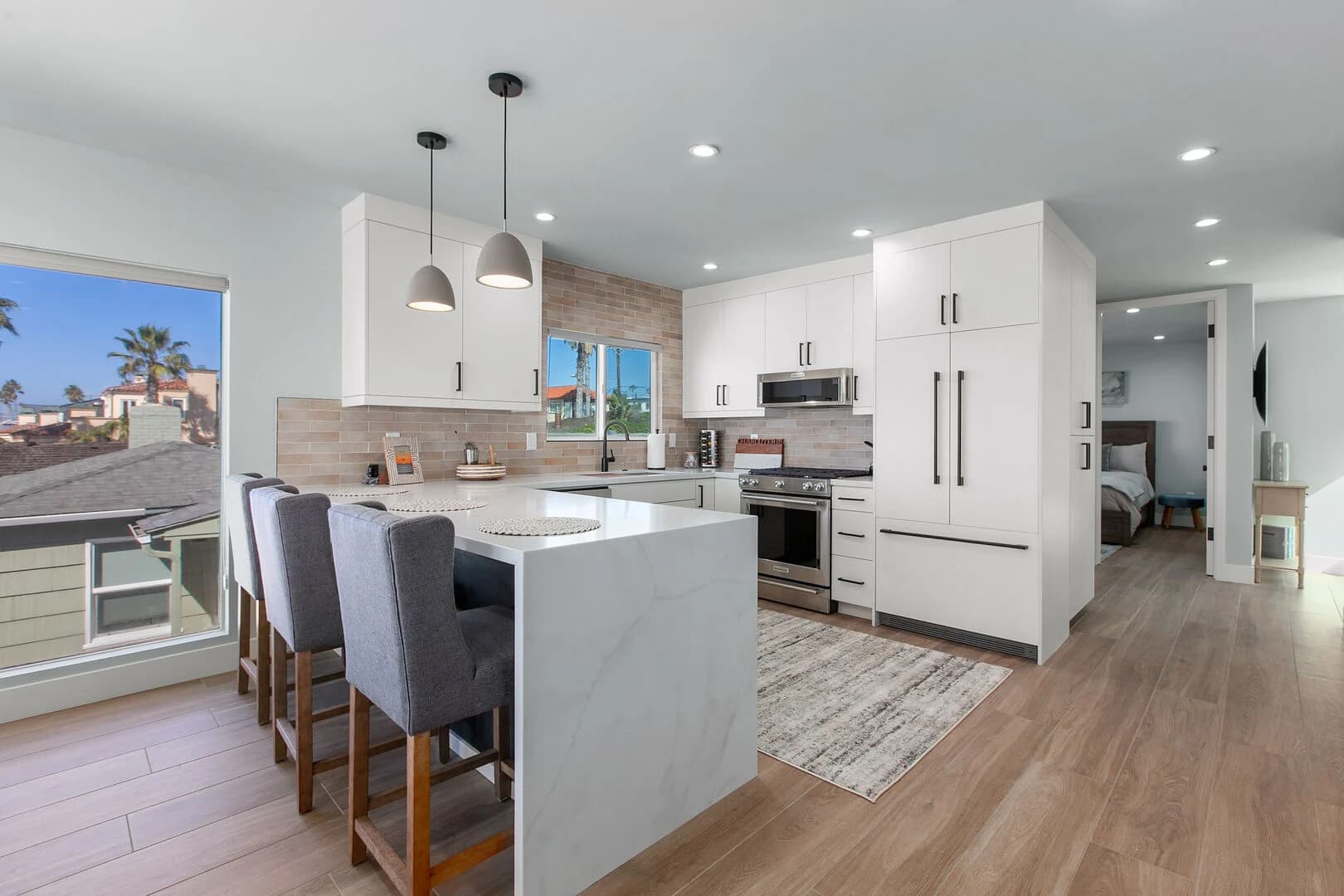 Neptune Home at Windansea B - Image 4