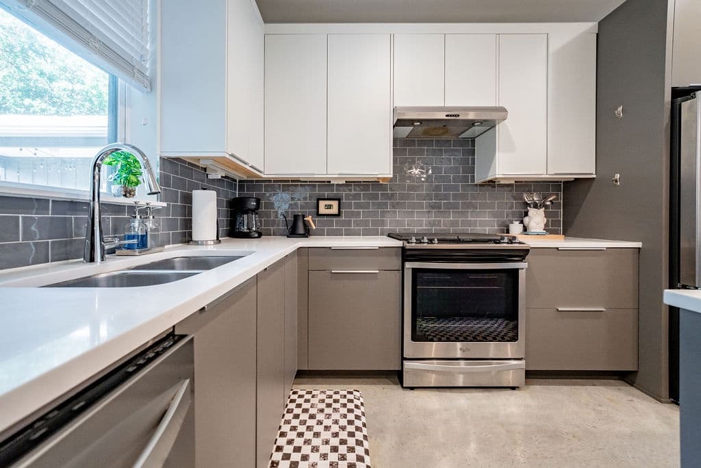 Here Comes the Sun - Image 12