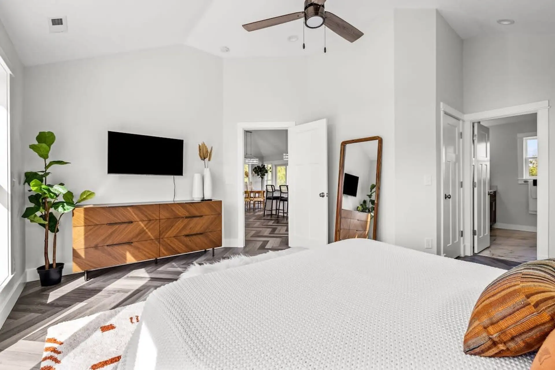 Ocean's Grove - Image 16