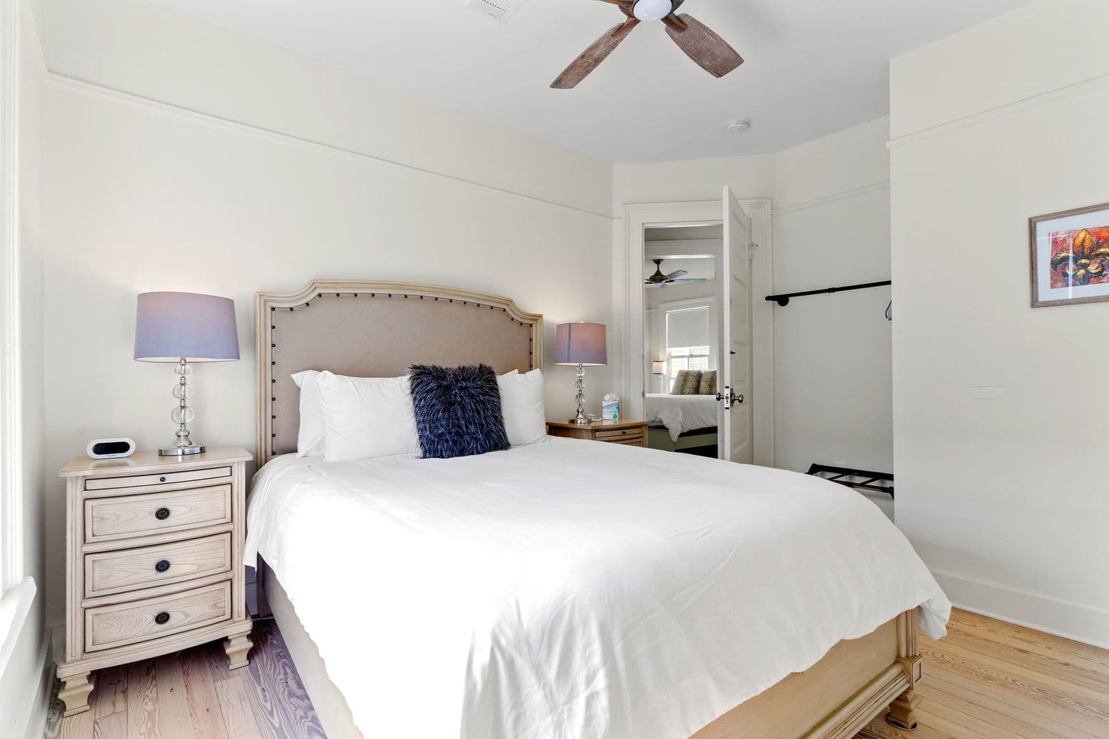 Faire Lounge on Magazine - Image 7