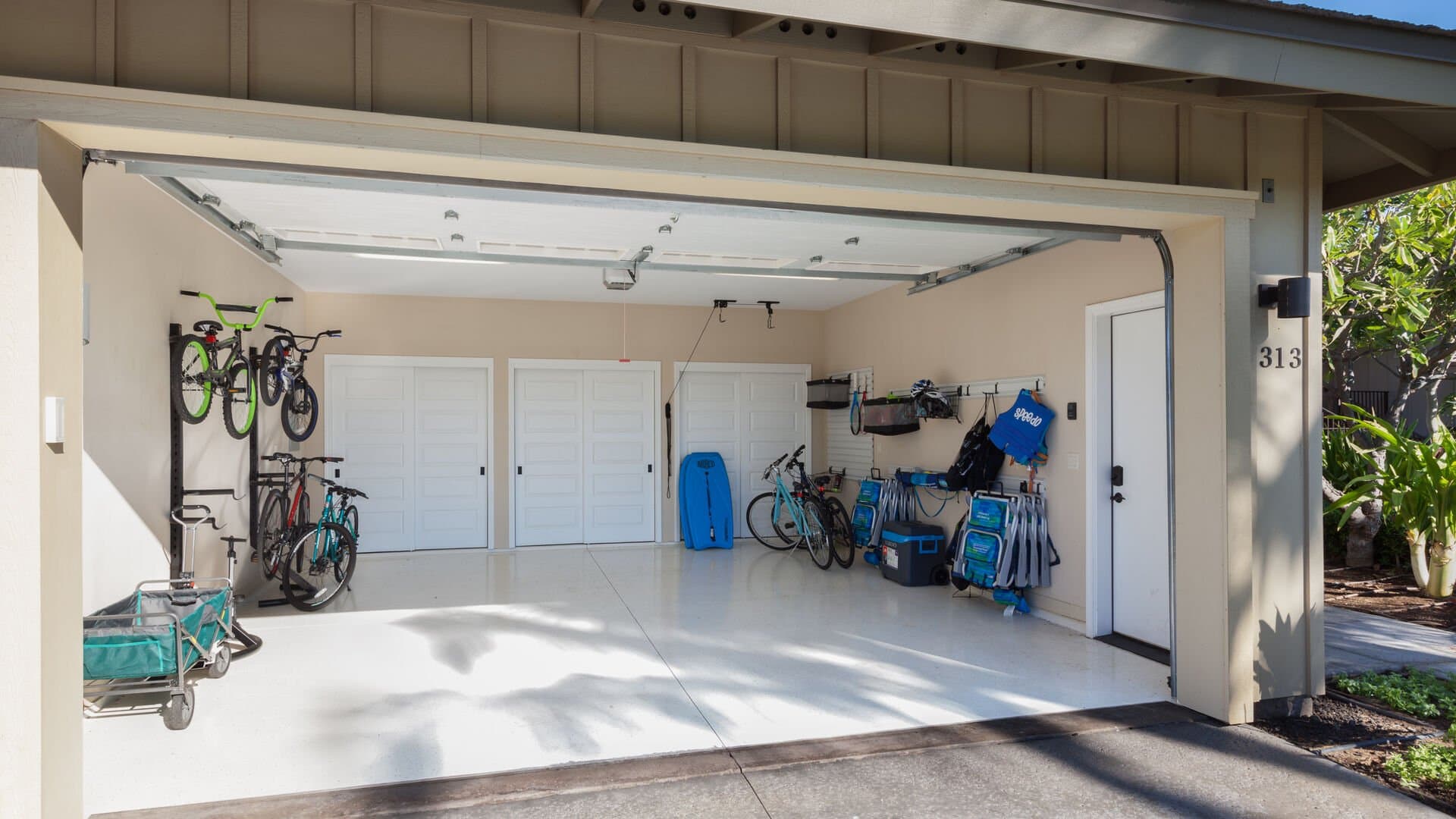 House of Joy - Image 37