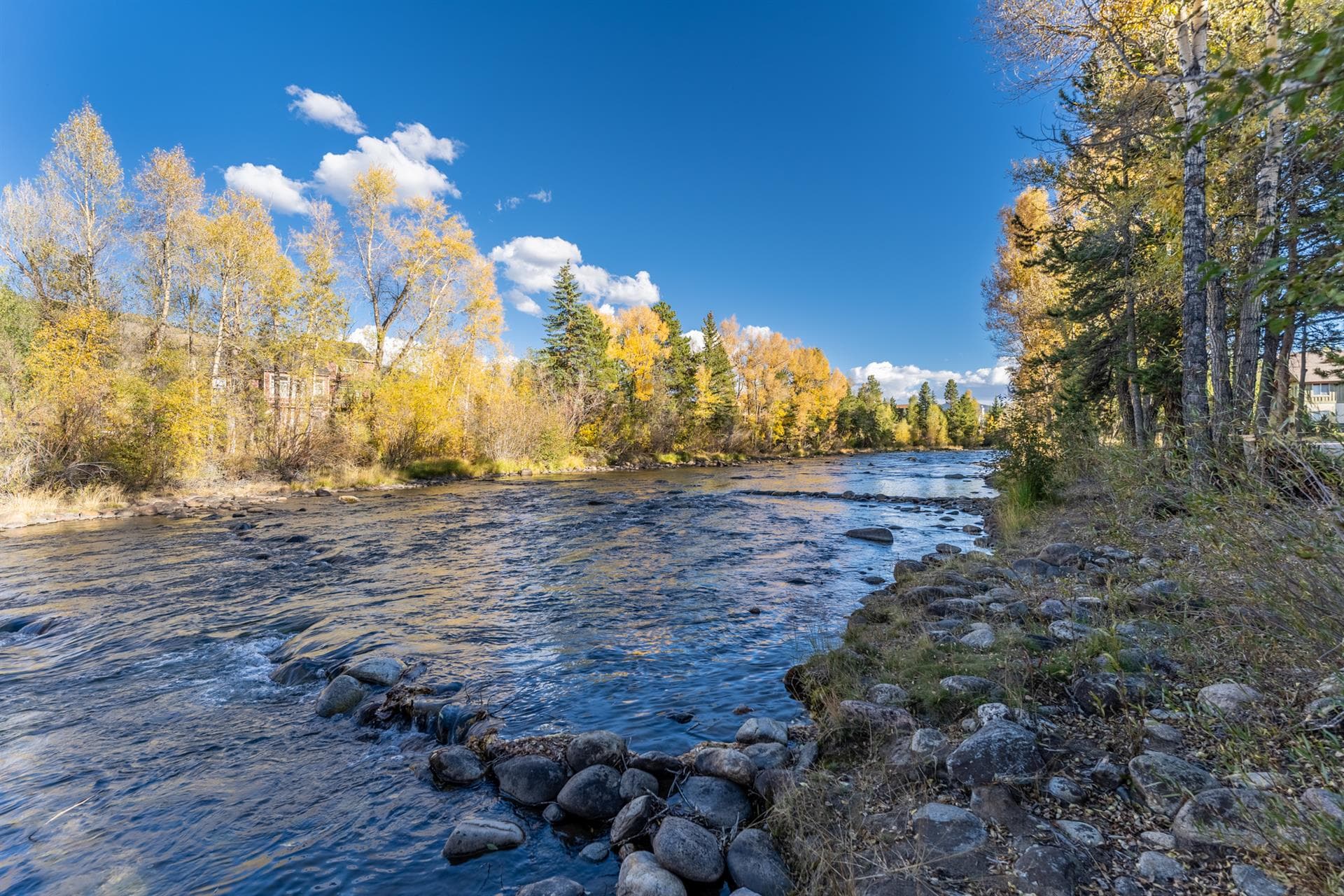 River West Residence - Image 37