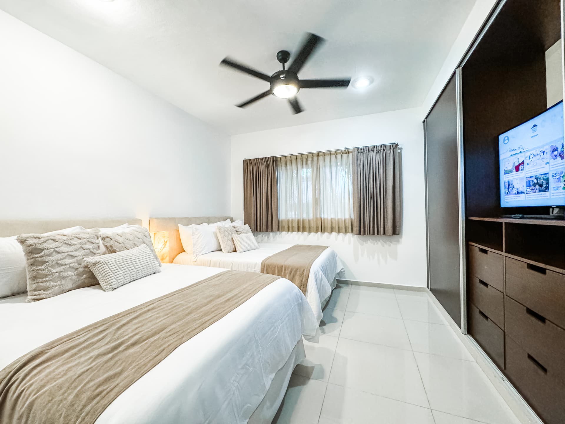 Sabbia Condo #4203 - Image 17