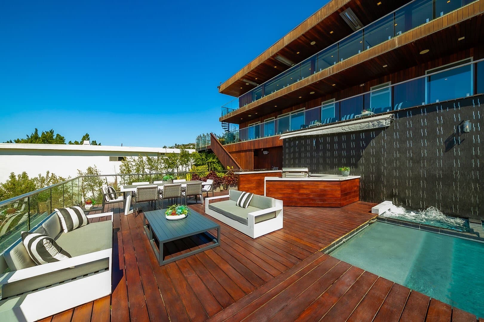 Electra Estate - Image 36