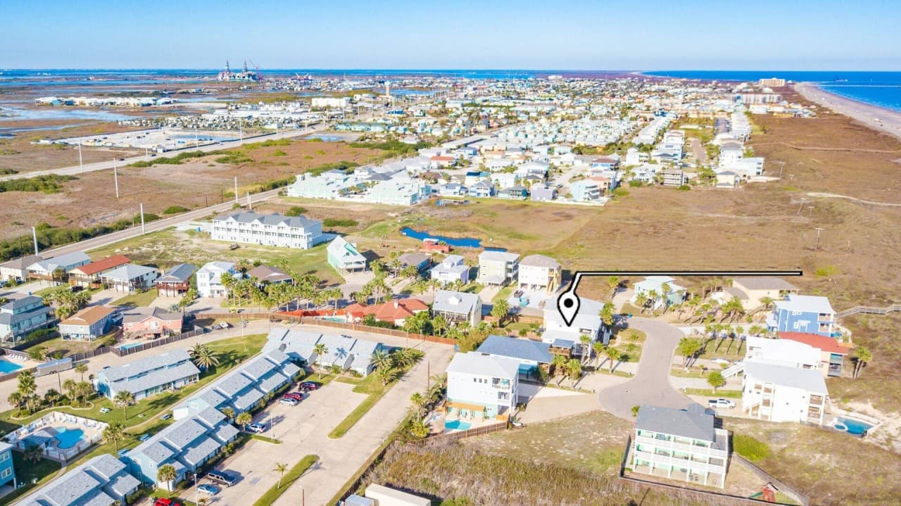 Gone Coastal House - Image 75