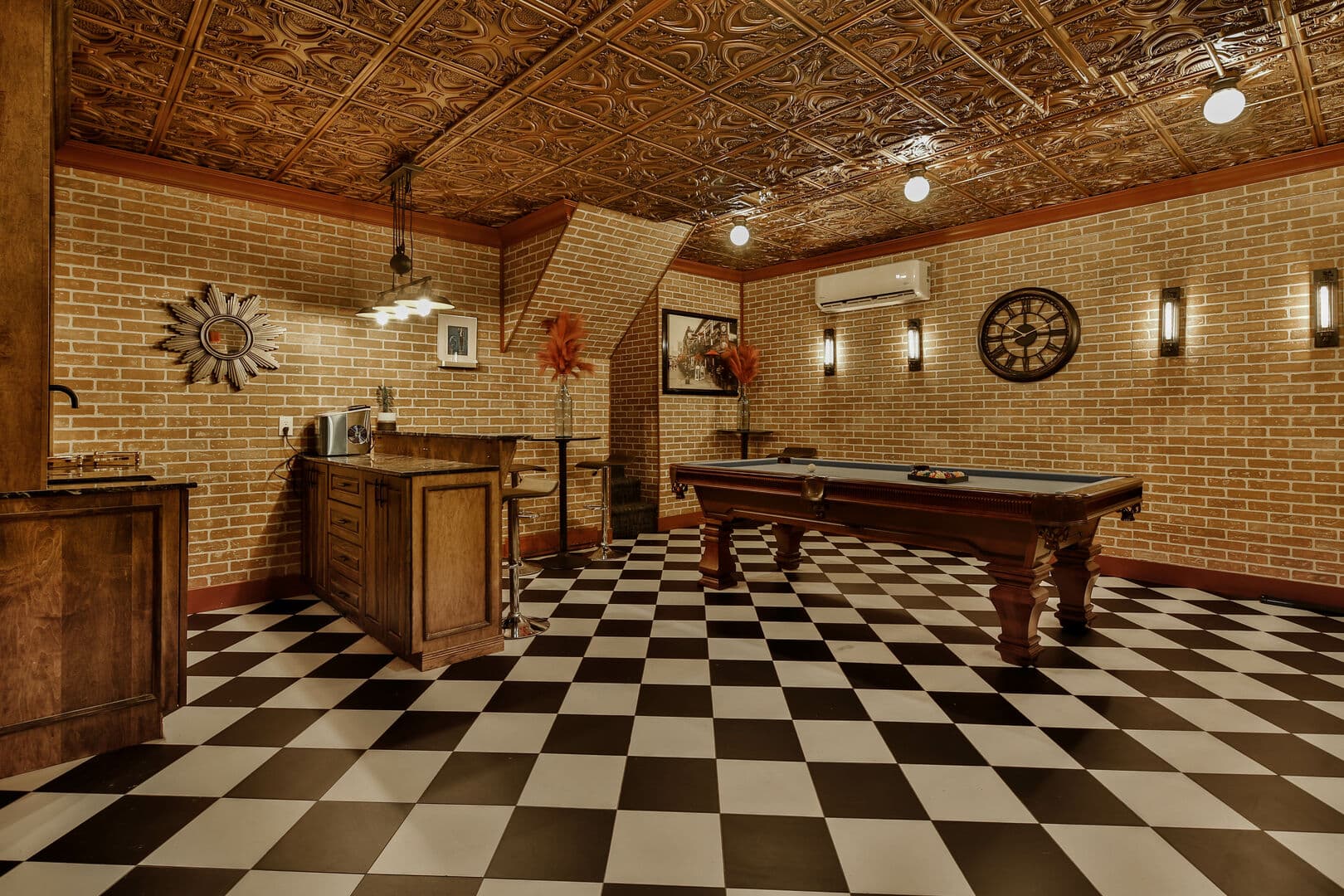 Speakeasy Home - Image 4