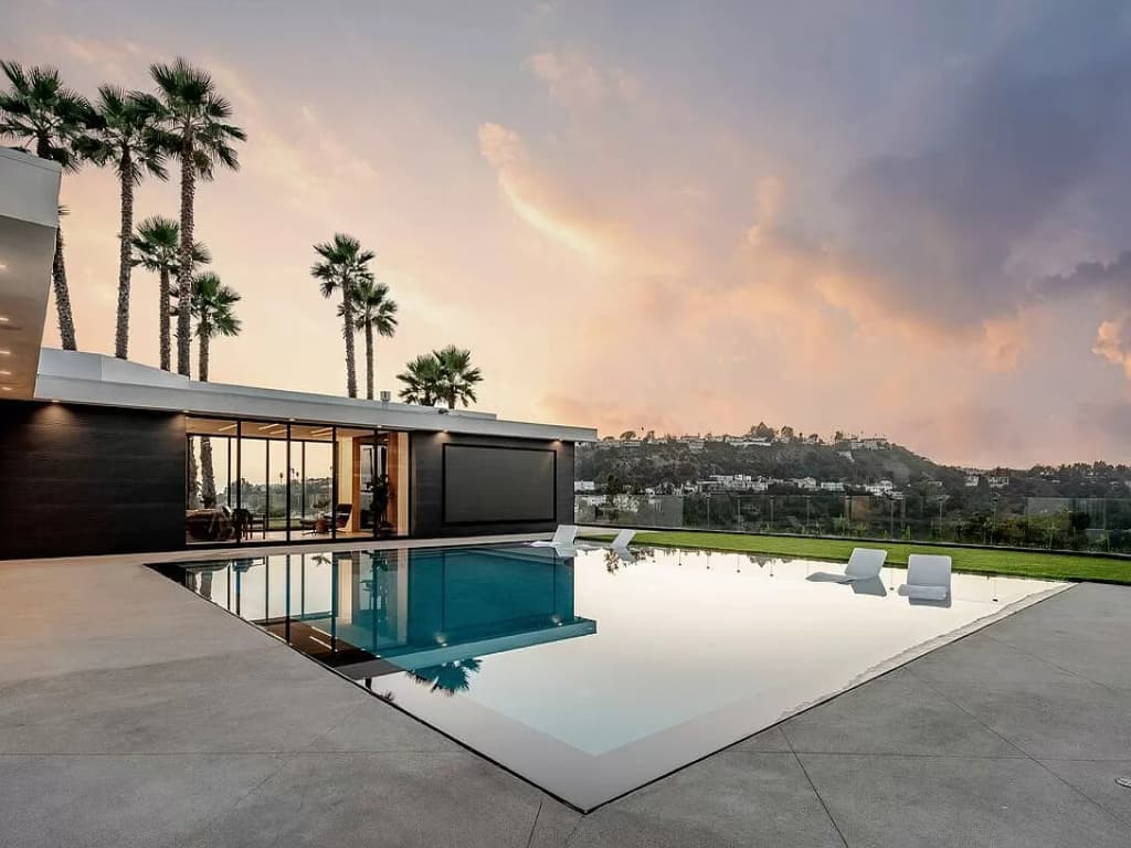 Monarch Modern - Image 48