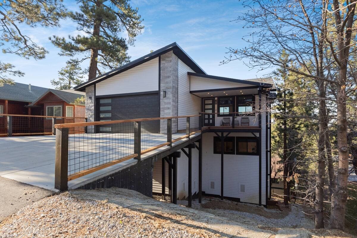 Bear's Retreat - Image 45