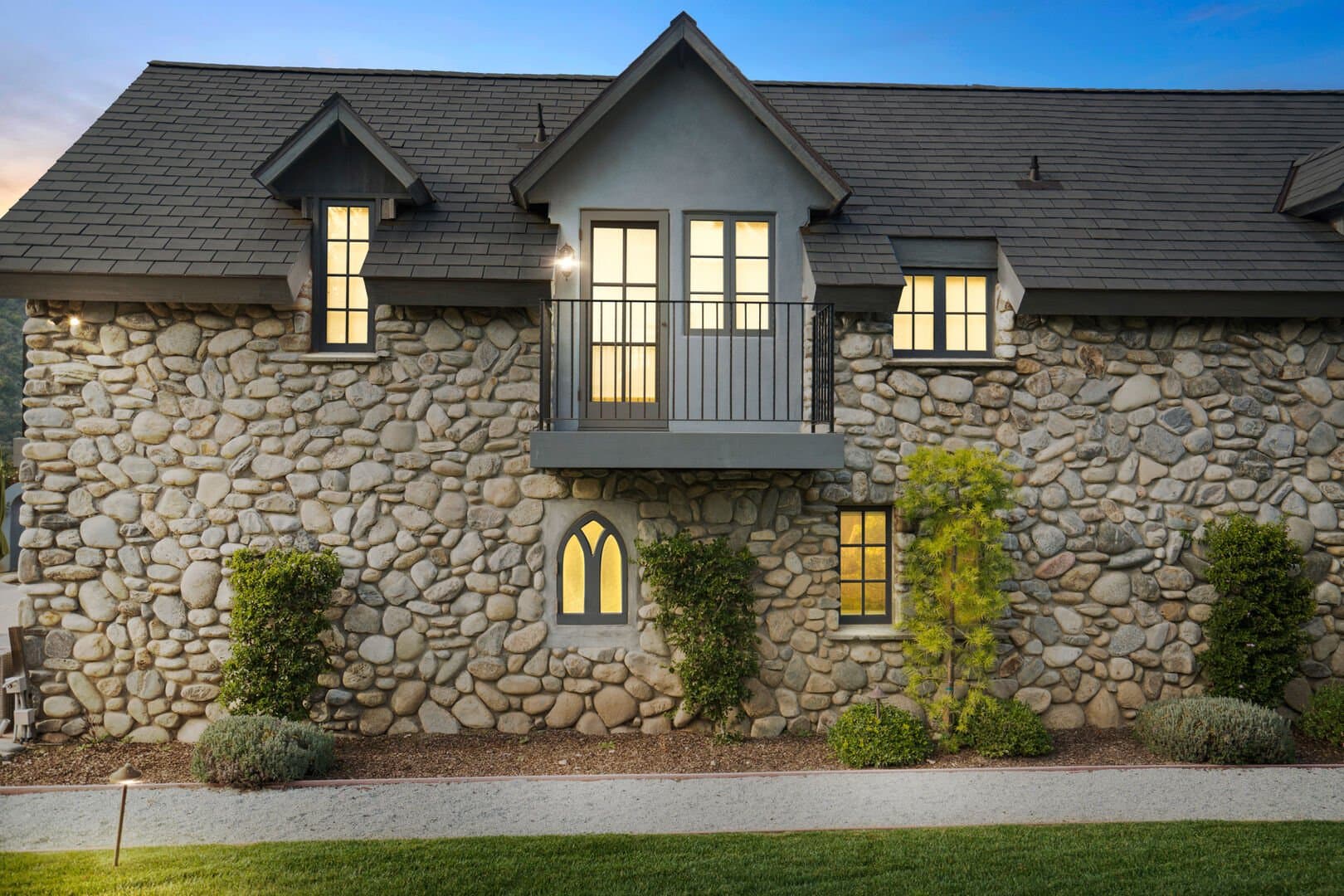 Renaissance Villa - Image 43