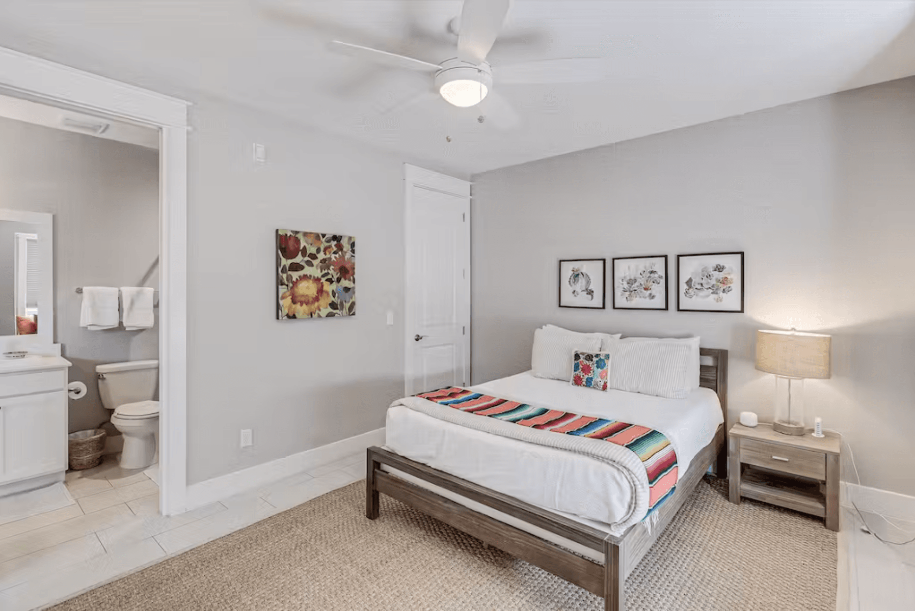 Sunset and Bay Home - Image 21