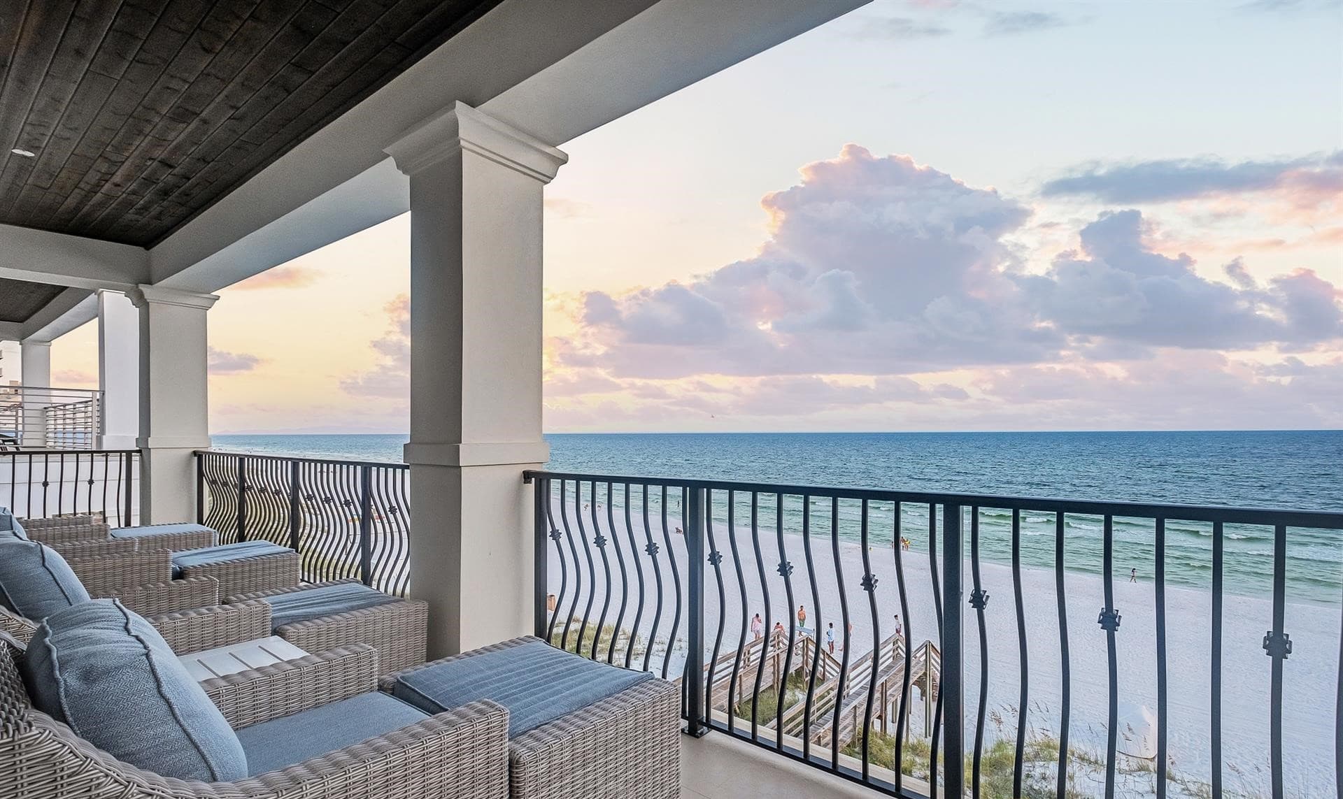 Beachfront Bliss - Image 63