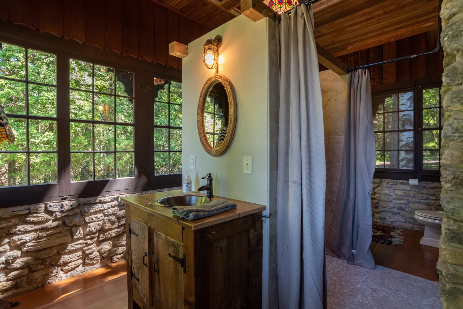 Kangaroo East Shore - Image 10