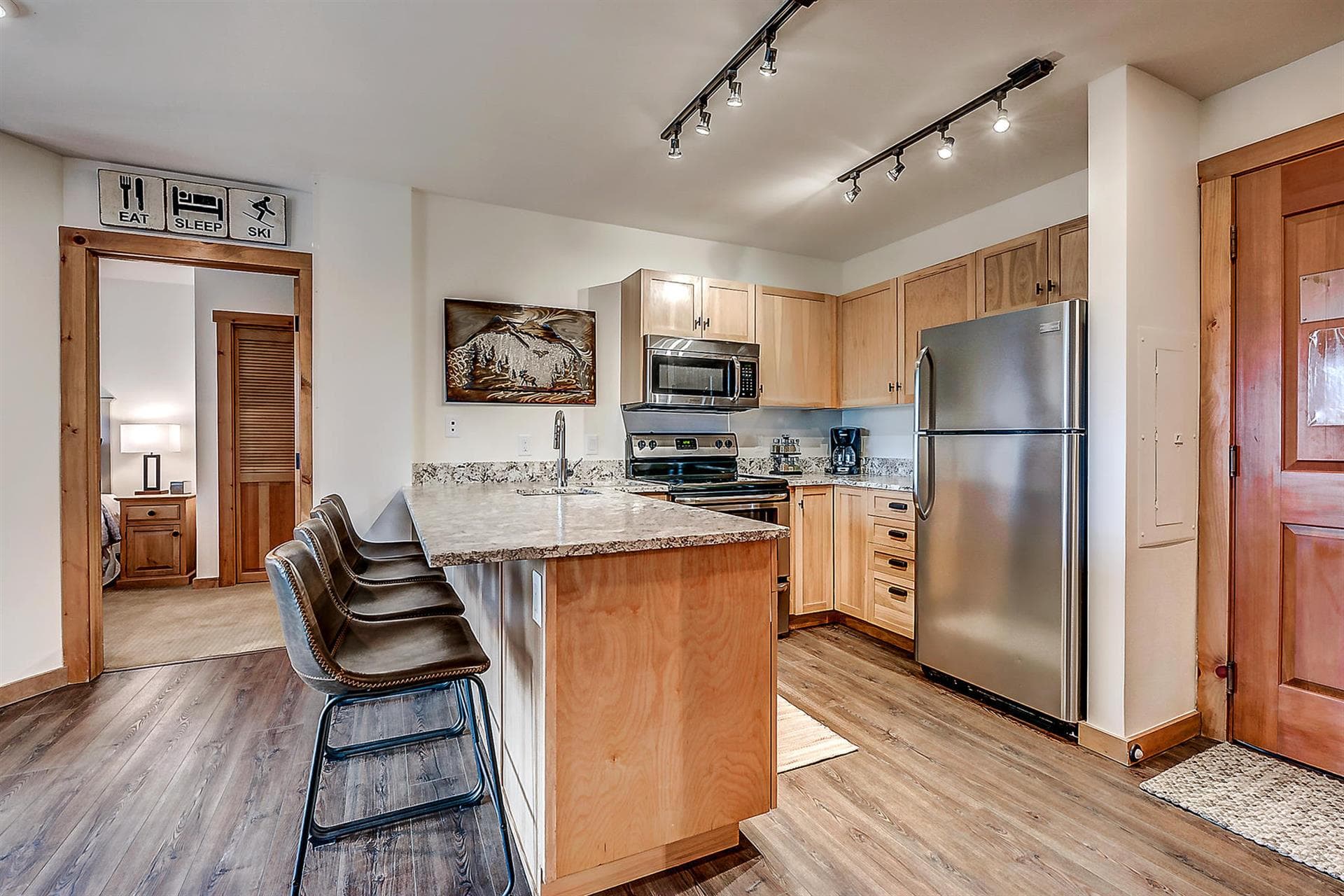 Summit Solace Lodge - Image 3