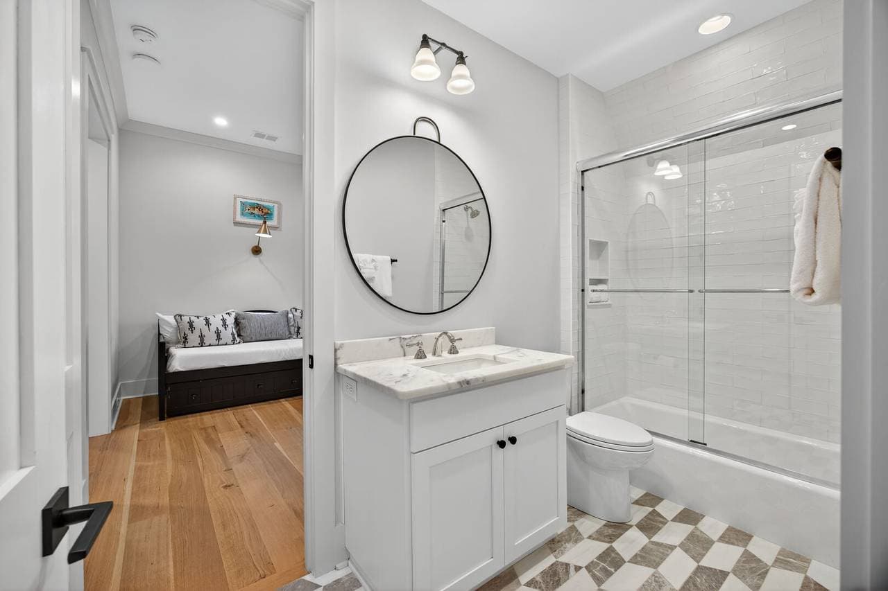 Snowy Egret Lane - Image 34