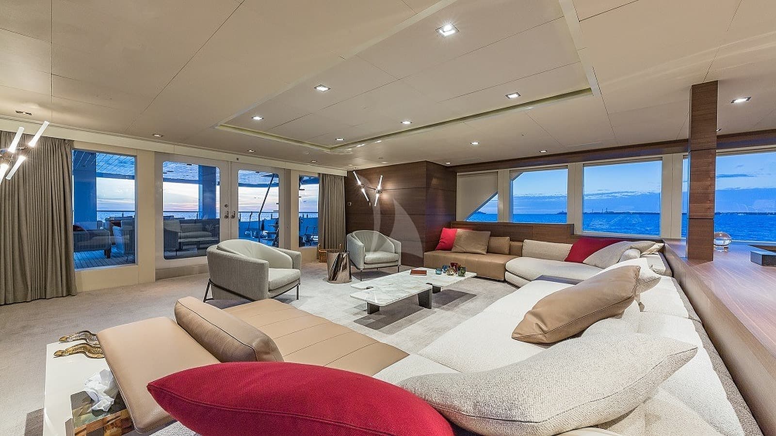Big Sky Yacht - Image 16