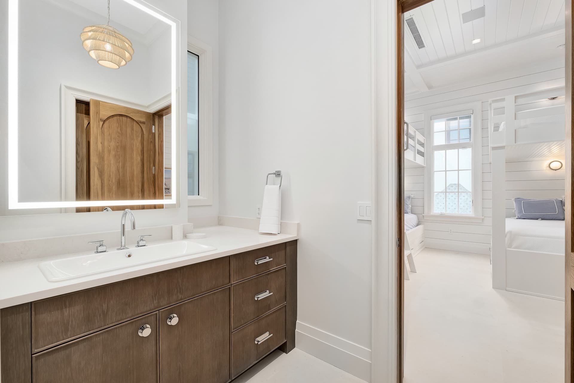 Gulf Front Sanctuary - Image 42