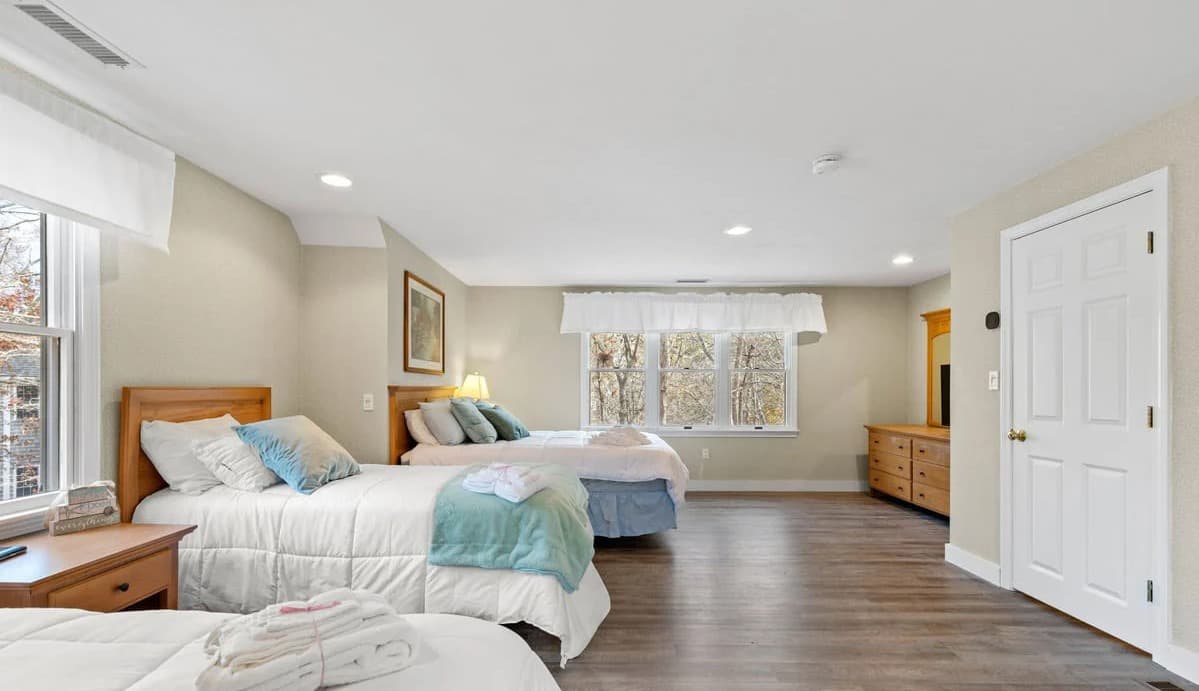 Harbor House #024Y - Image 20