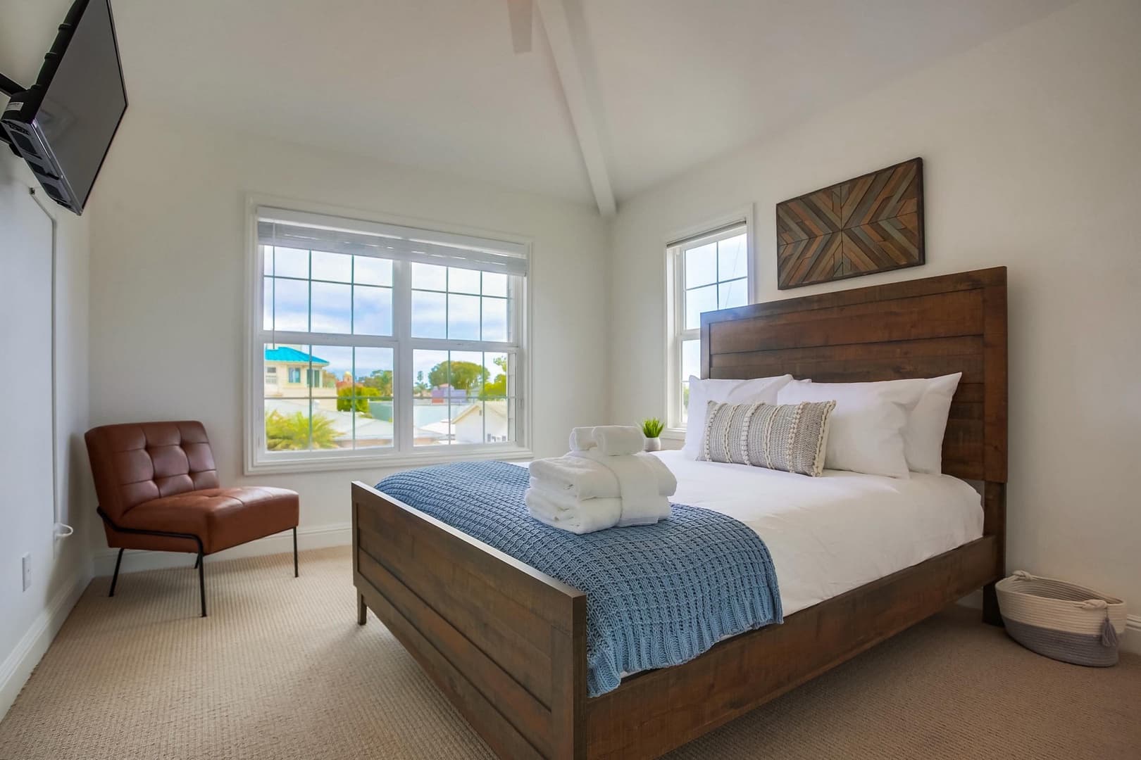 Sunset West Place - Image 23