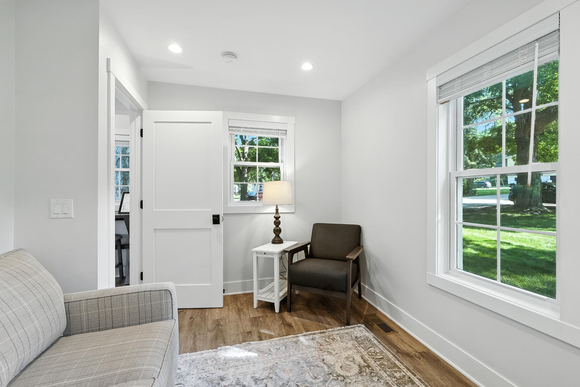 Thenell's Beach House - Image 25